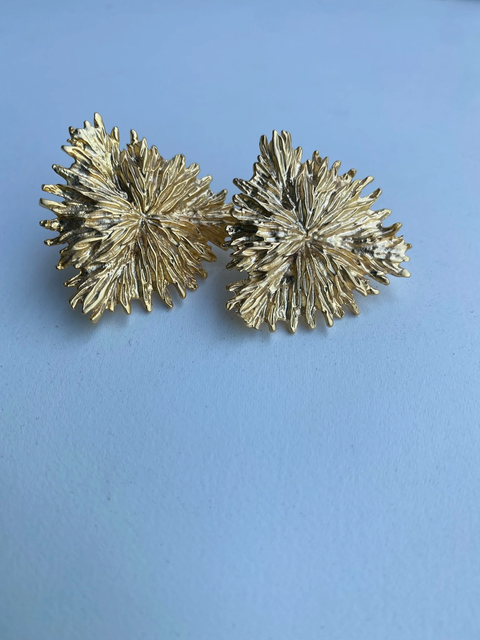 DA1C9B04-2AA6-4916-AD9C-BA0825DACAD9