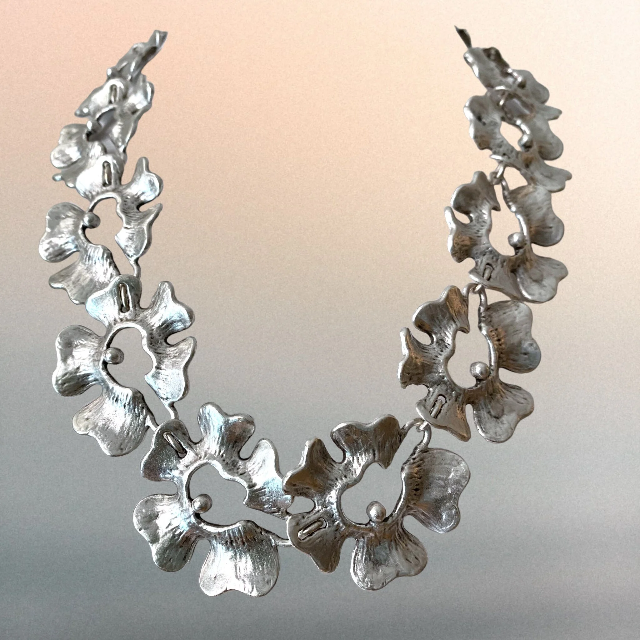 71C5AD0B-44BC-42FD-96FE-F9AAFFD29C43