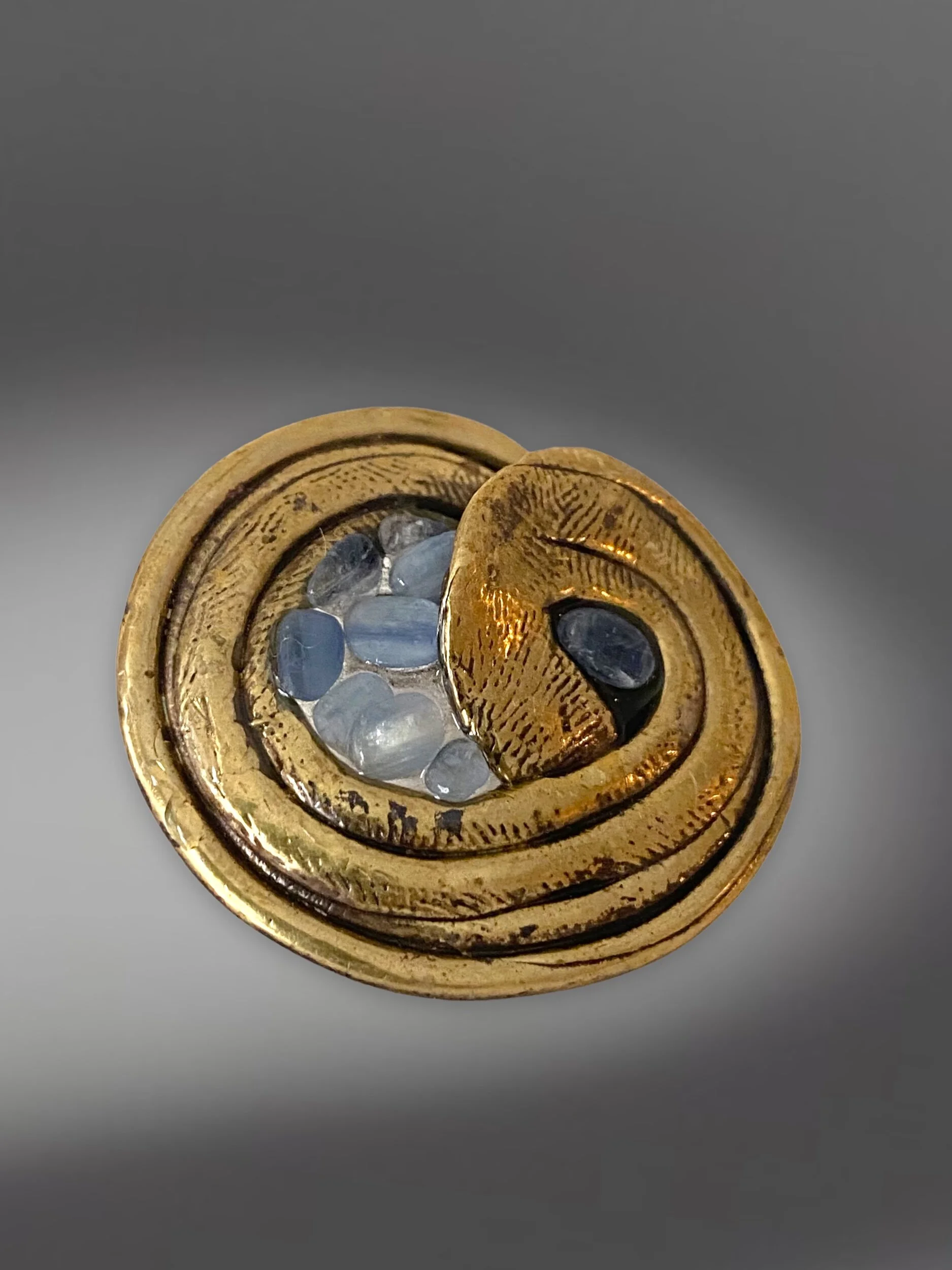 1E332E50-6EDC-4F29-99E9-E341B643CF6C