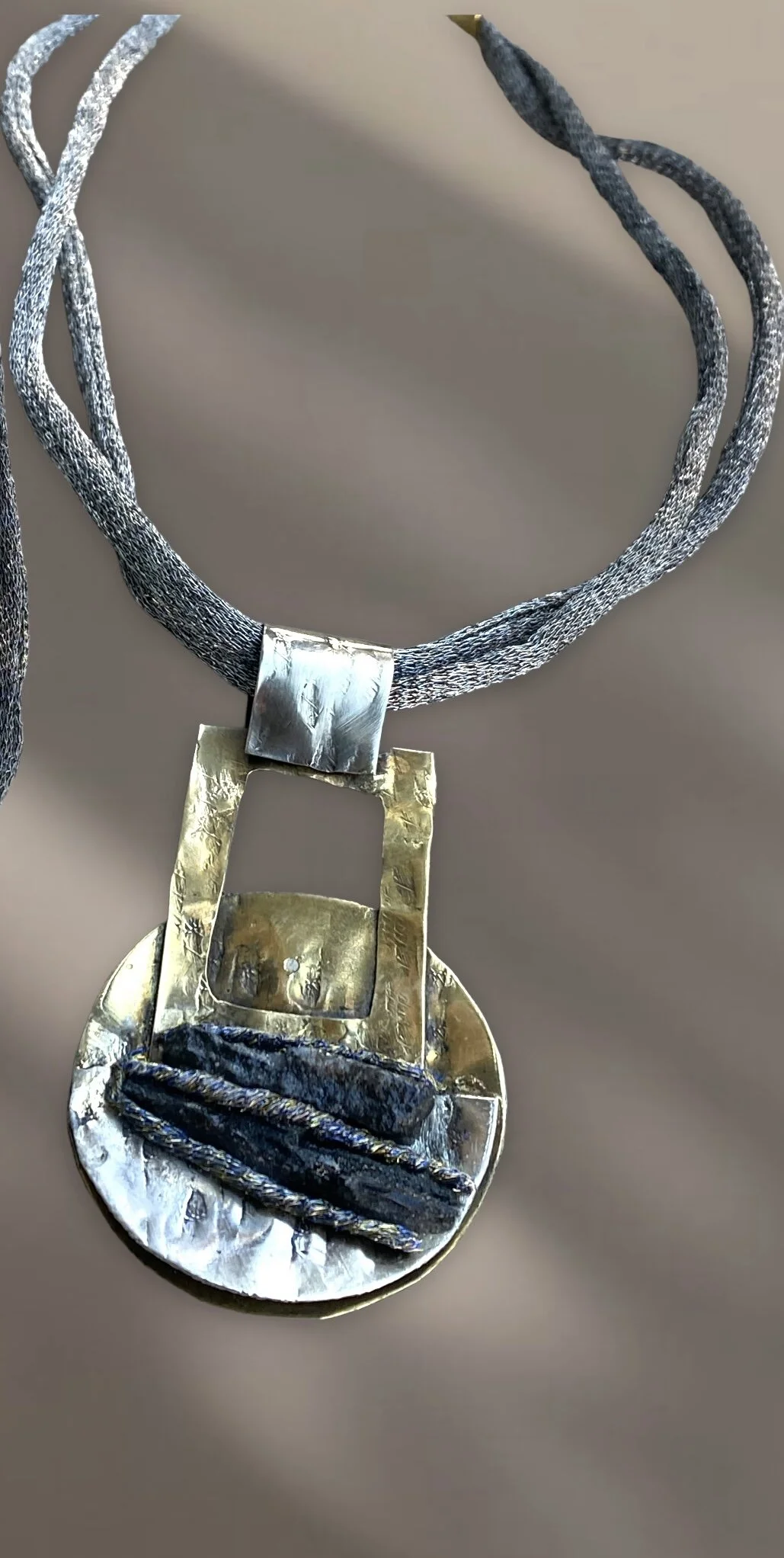 6E68ED1B-F6B0-4D0E-85A1-EC0D0F63270B