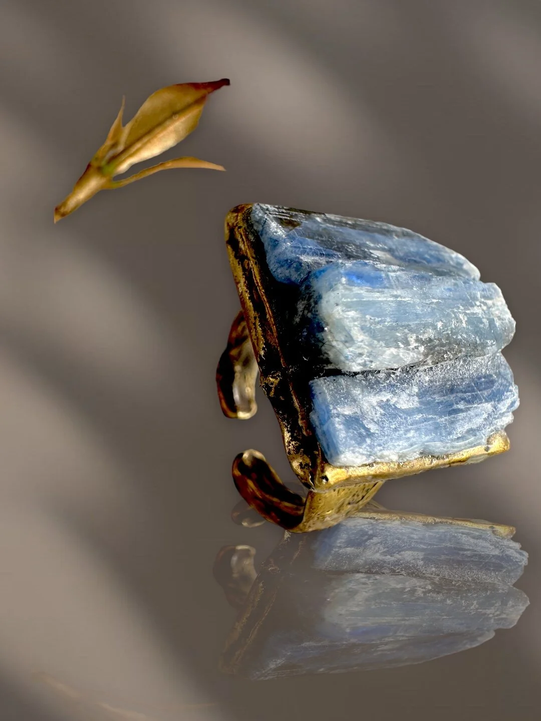 F4BB81C2-095C-4D85-9F20-56213957C658