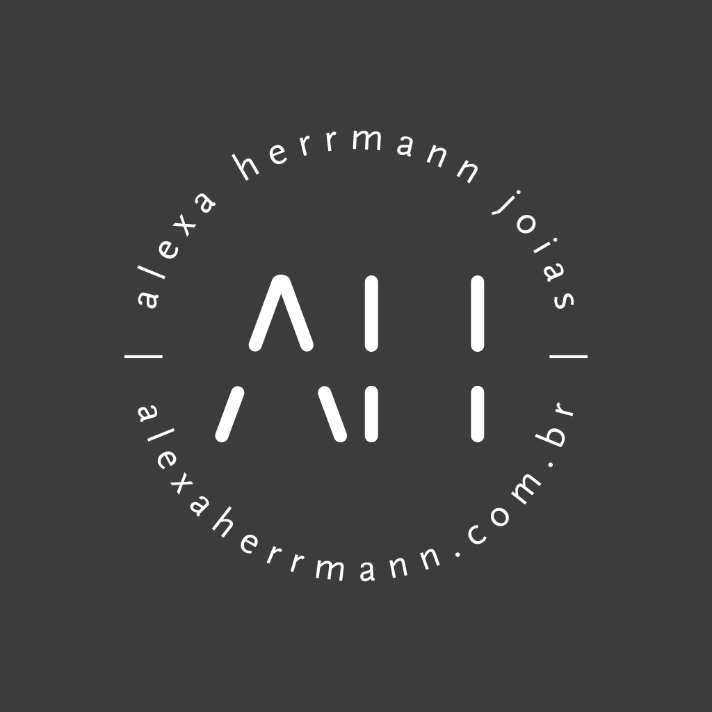 alexa herrmann | logo invertido