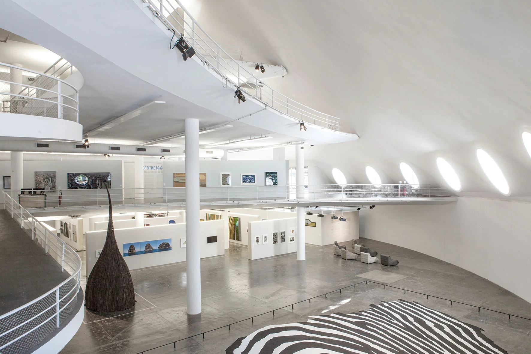 Exposição "Itaú Cultural 30 anos"