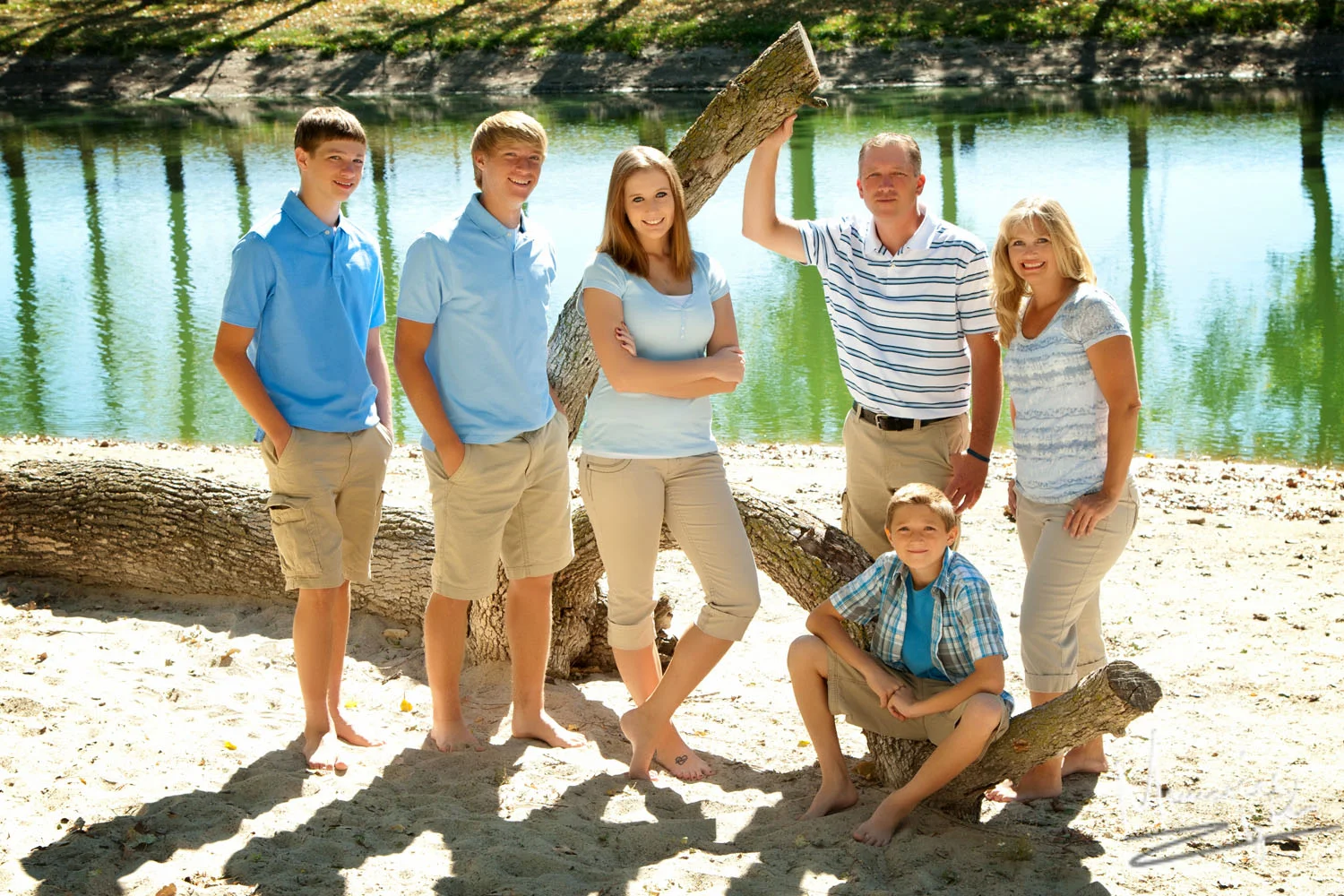 LOfamily21 copy.jpg