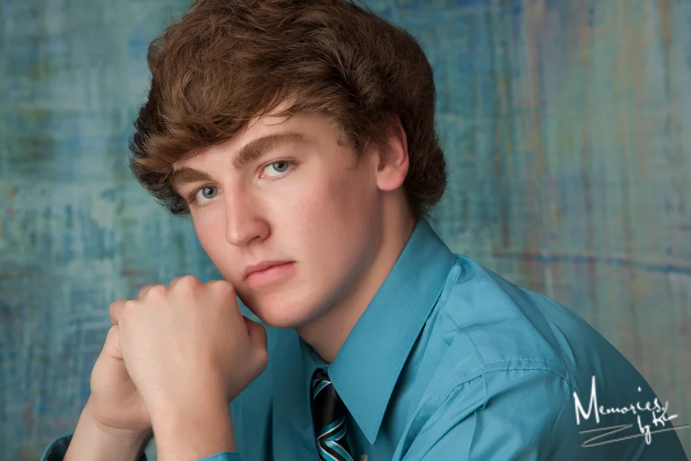 LOsenior17093-055 copy.jpg