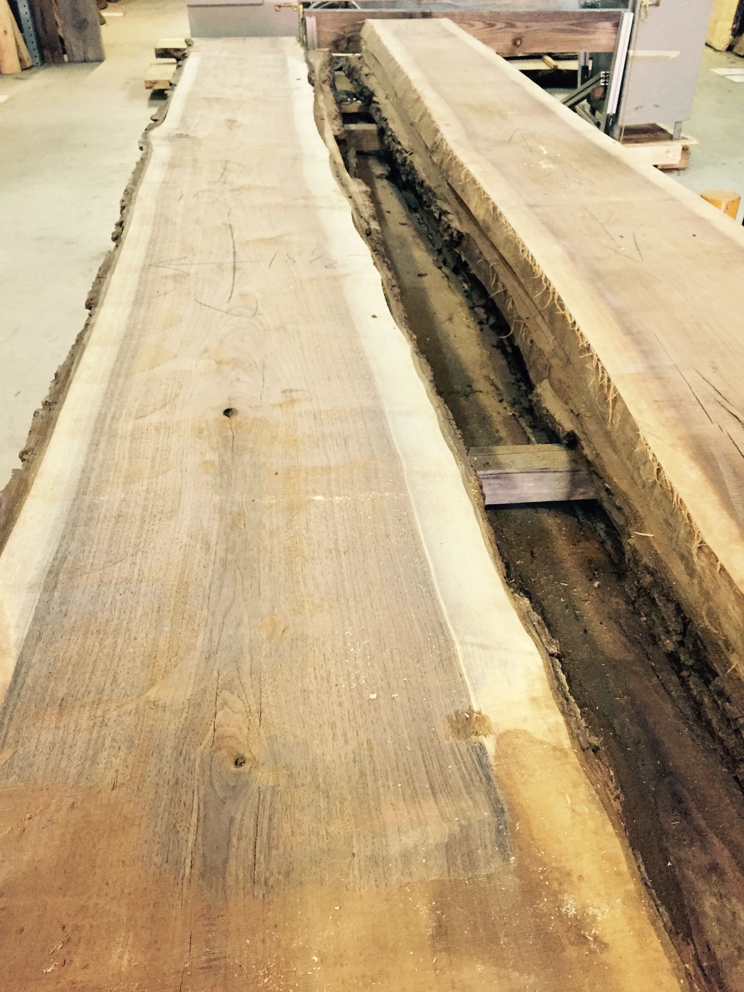 2850 BF Walnut, Ambrosia Maple, & Cedar