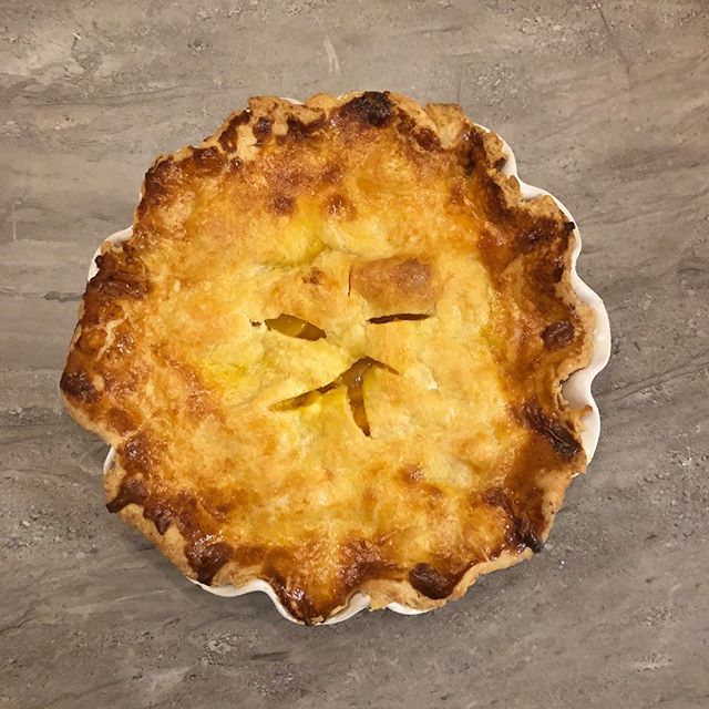 Um, our 🍑 pie has attitude 😂 #bake #peach #pie #nationalpieday 🥧🥧🥧