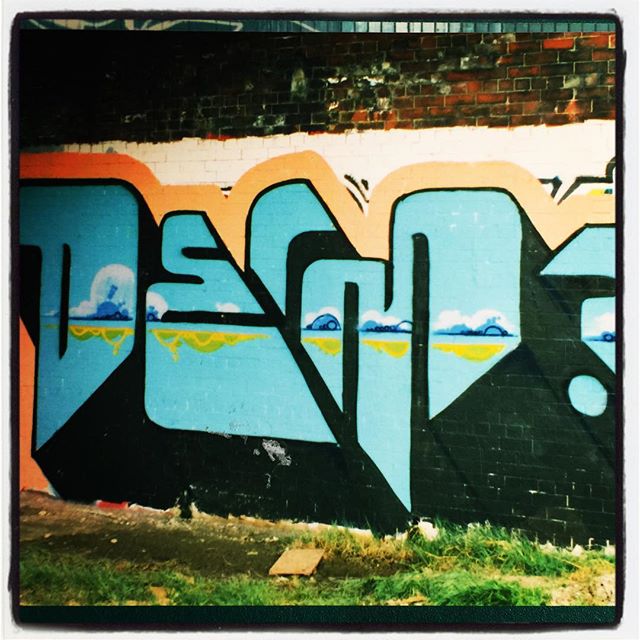 Crate digger.
Circa 2000 #dermographix