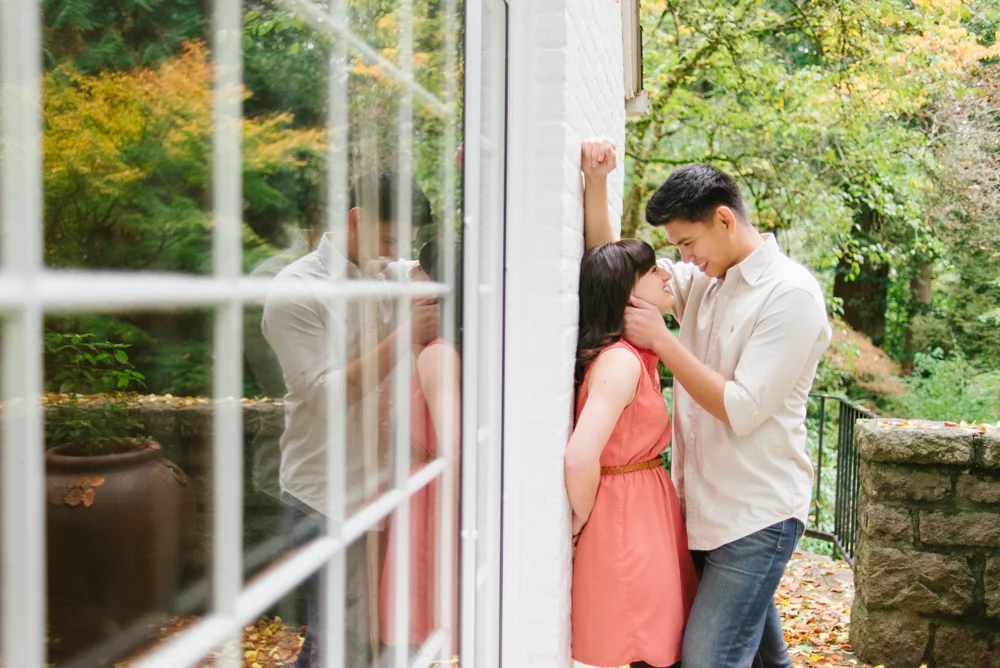 Leach-Botanical-Gardens-Engagement-Photography-Window-Reflection_0235.jpg