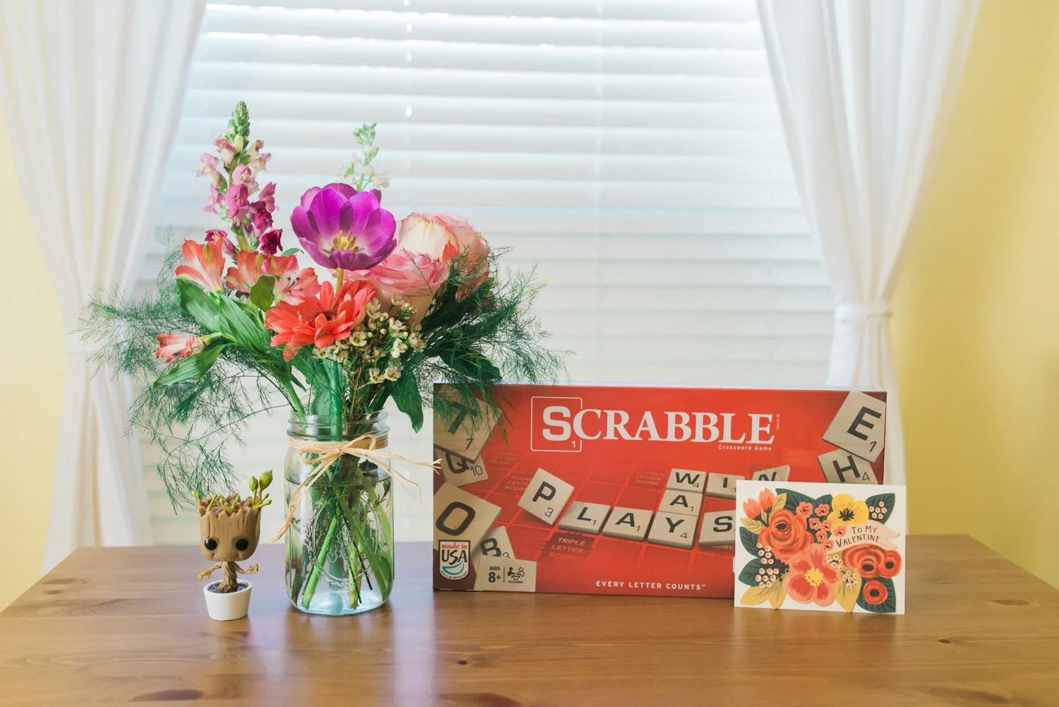 valentines-day-2015-portland-oregon-bobble-head-dancing-groot-scrabble-shelley-marie-photo-2.jpg