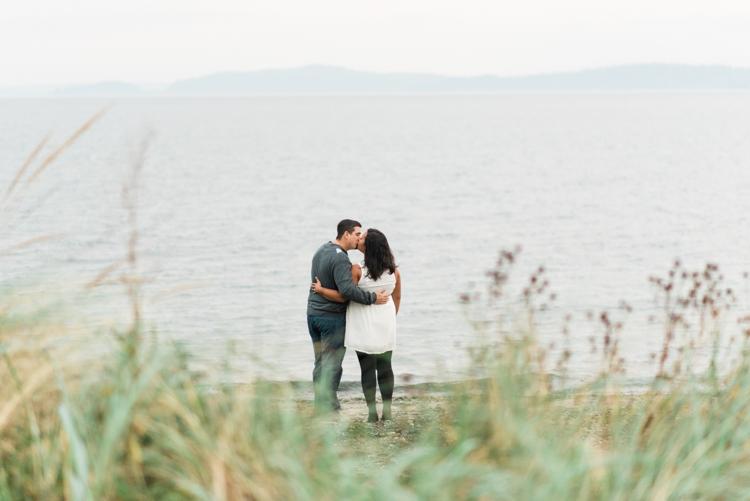 discovery-park-seattle-washington-engagement-shelley-marie-photo-1