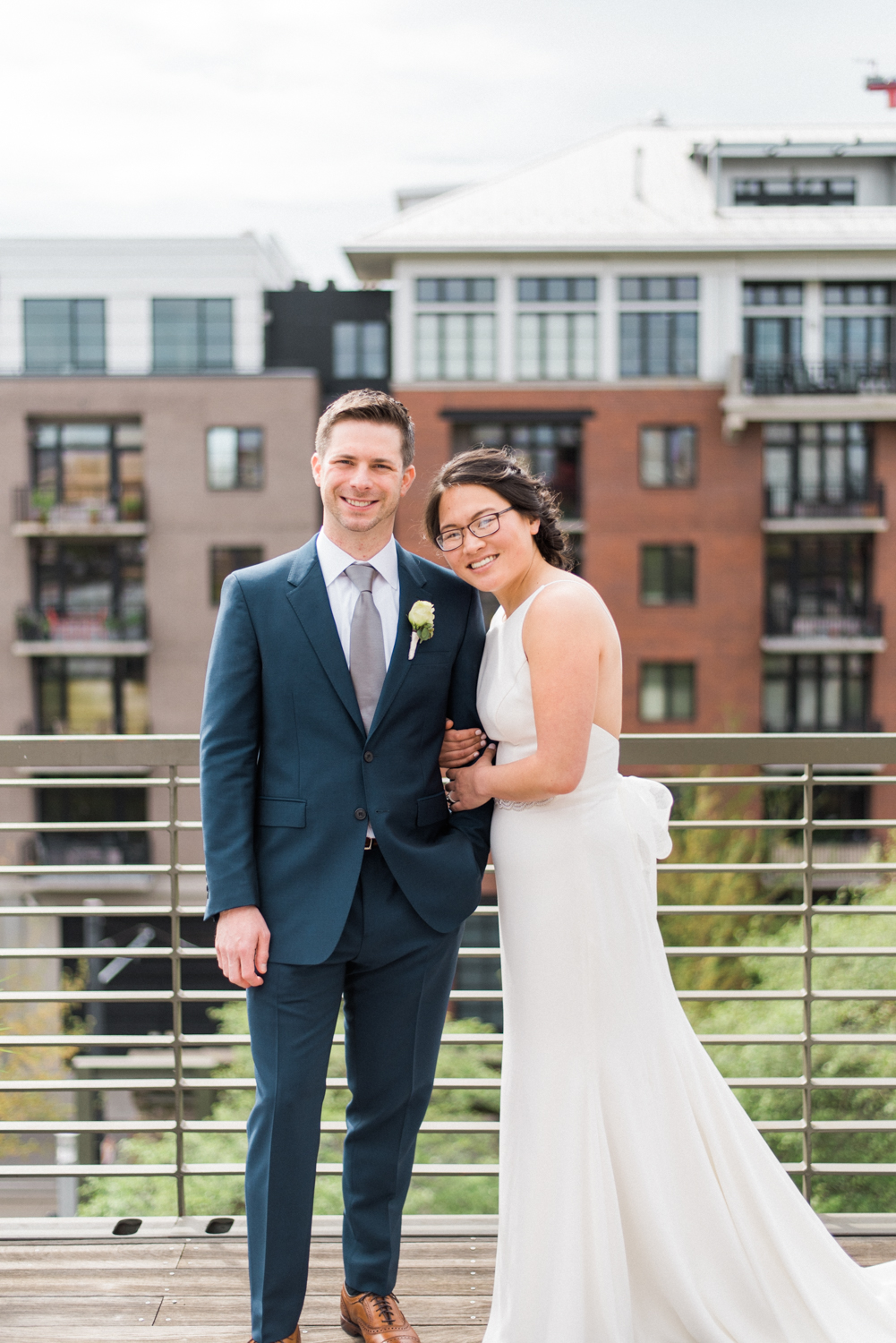 ecotrust-building-wedding-portland-or-urban-shelley-marie-photo-2