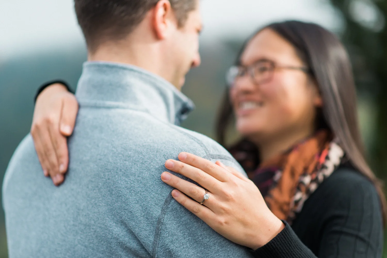 portland-engagement-columbia-river-gorge-latourell-waterfall-autumn-fall-crown-point-shelley-marie-photo-04.jpg