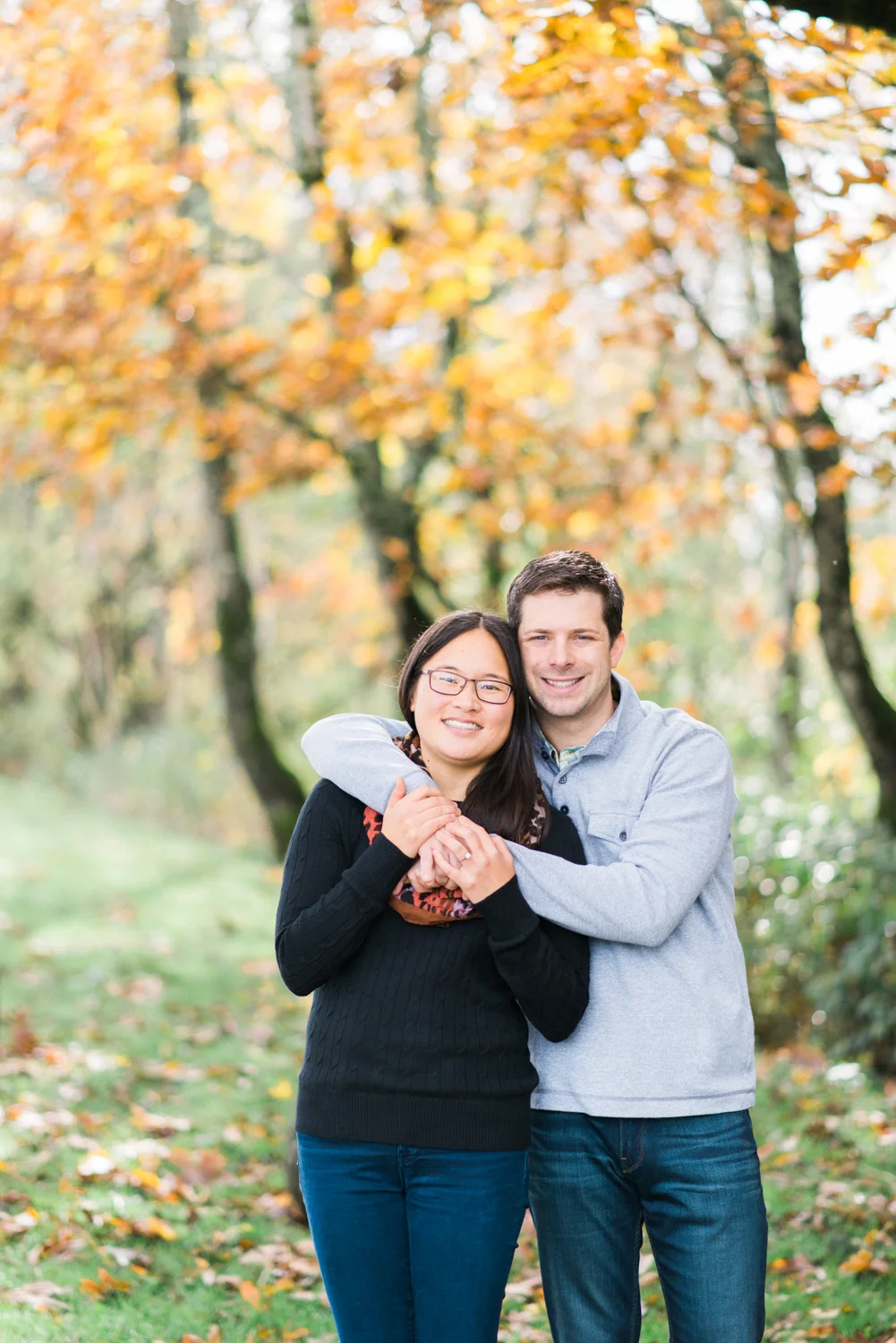 portland-engagement-columbia-river-gorge-latourell-waterfall-autumn-fall-crown-point-shelley-marie-photo-13.jpg