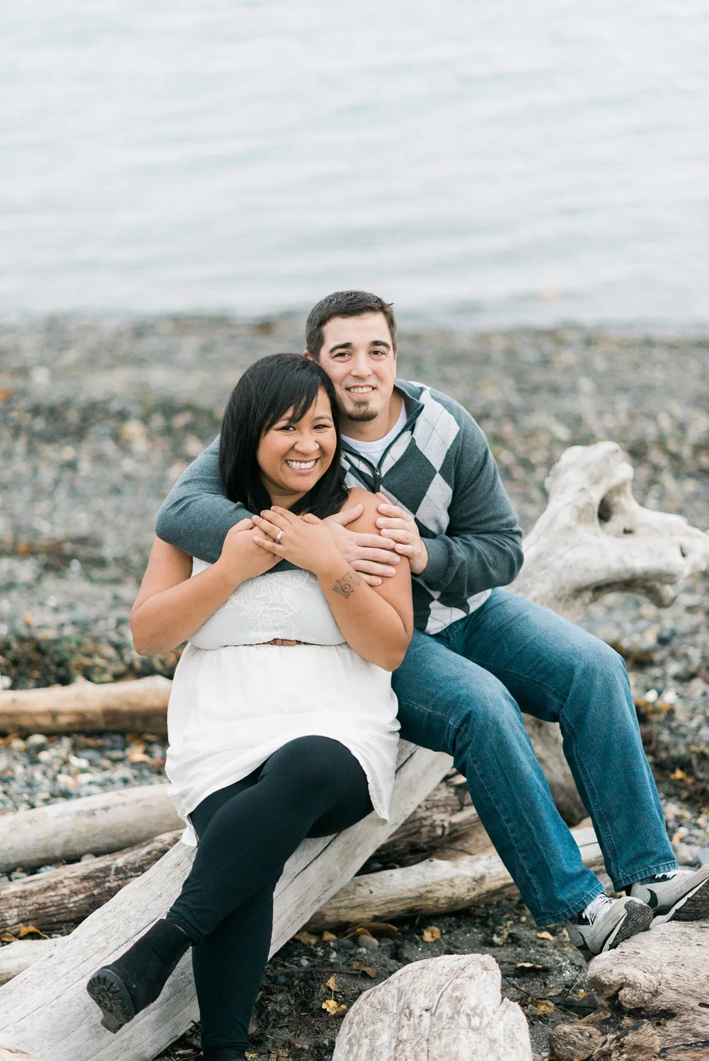 seattle-engagement-discovery-park-west-point-lighthouse-shelley-marie-photo-587-Edit_cr.jpg
