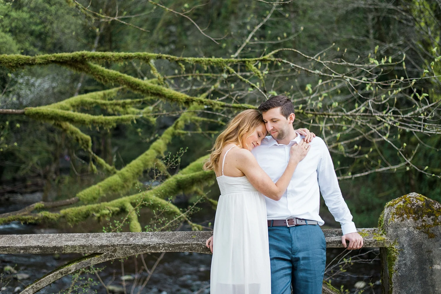 portland-engagement-columbia-river-gorge-oneonta-latourell-waterfall-shelley-marie-photo-084_cr.jpg