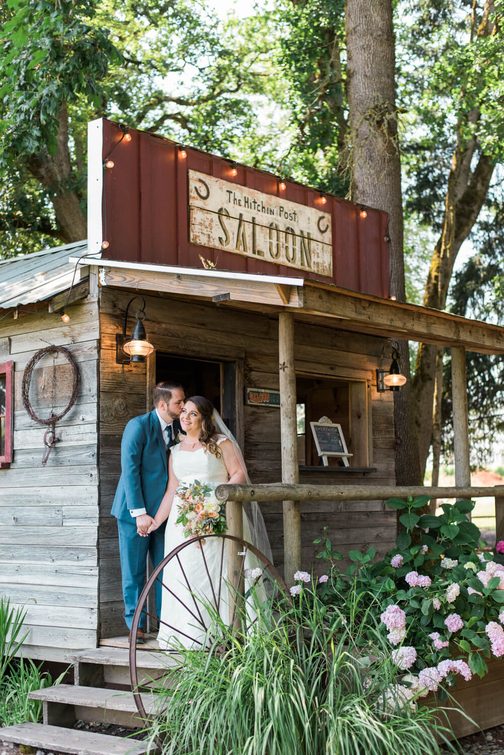 postlewaits-barn-wedding-portland-canby-oregon-jena-patrick-0488.jpg