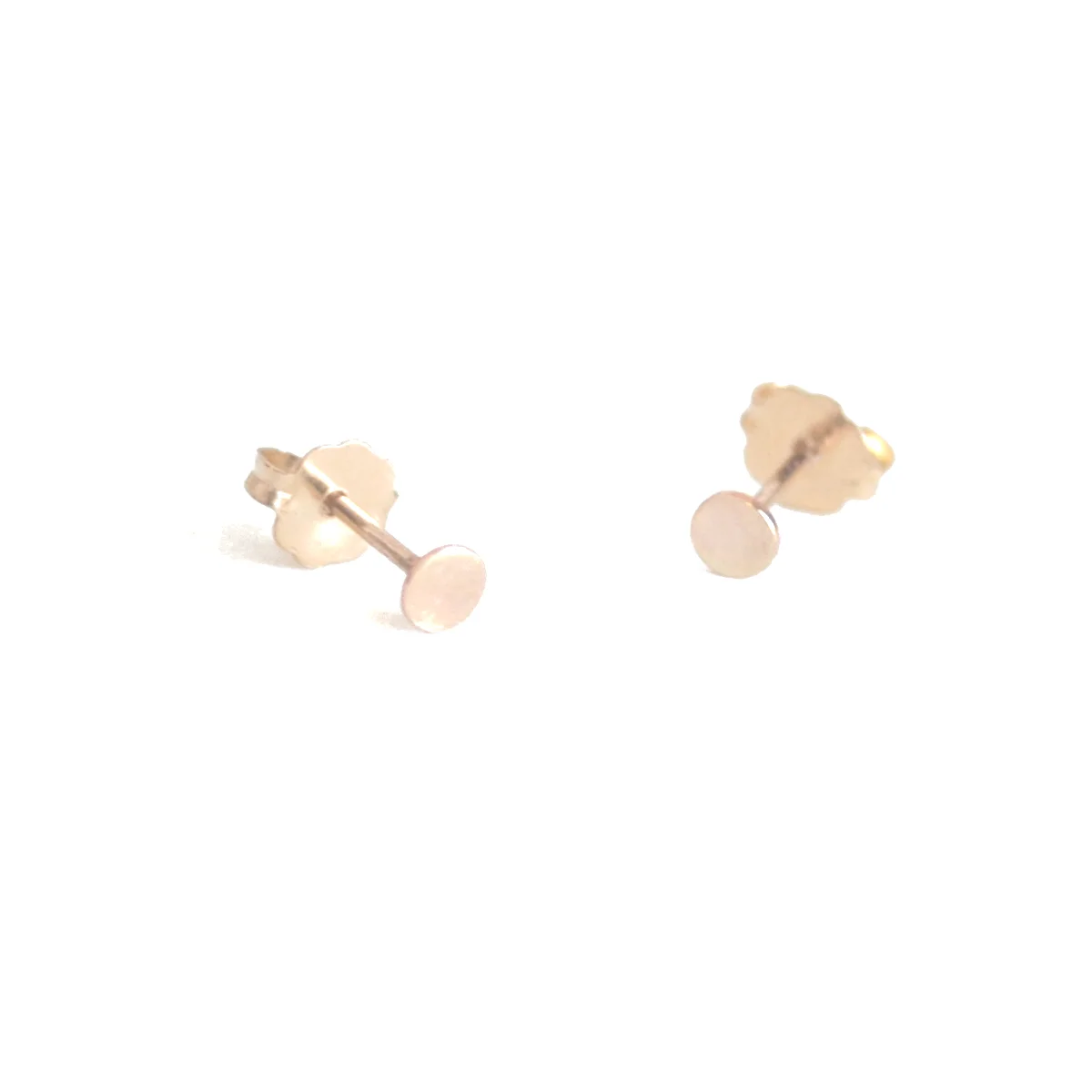 Confetti Posts by Favor