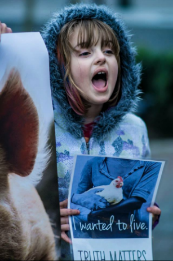 Cynthia at DxE Vancouver's "Free Range Fraud" demonstration, January 2015.