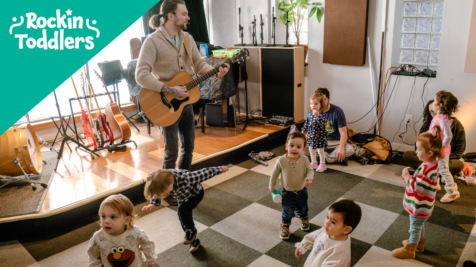 Rockin' Toddlers class for early music education