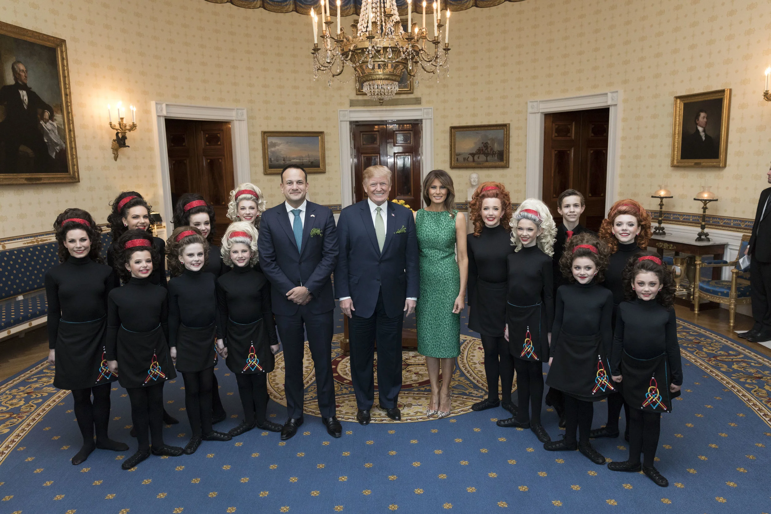 WhiteHouseOfficialPhoto.jpg
