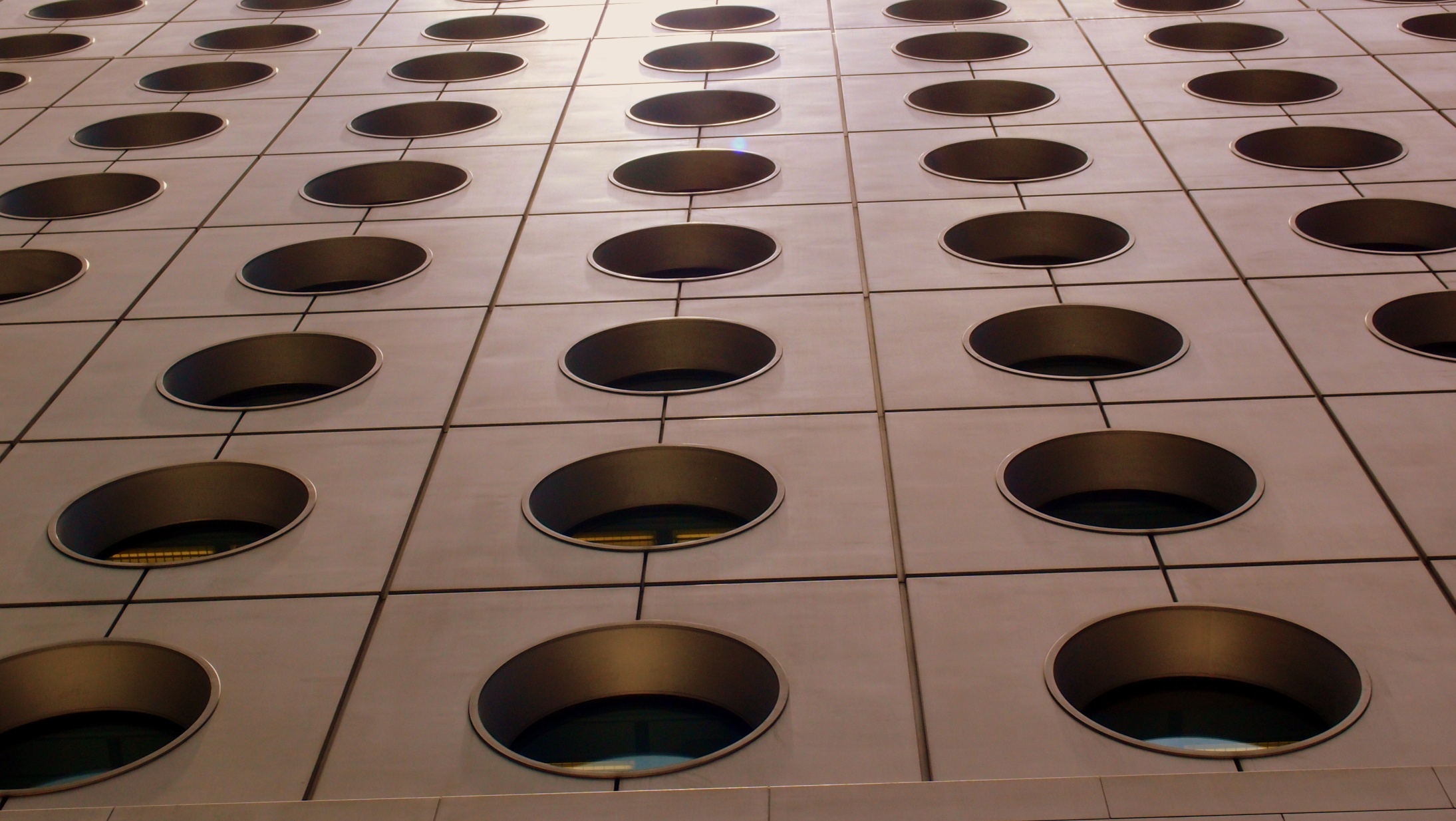 Another interesting image of Jardine House aka The Building of a 1,000 a.sholes in Central