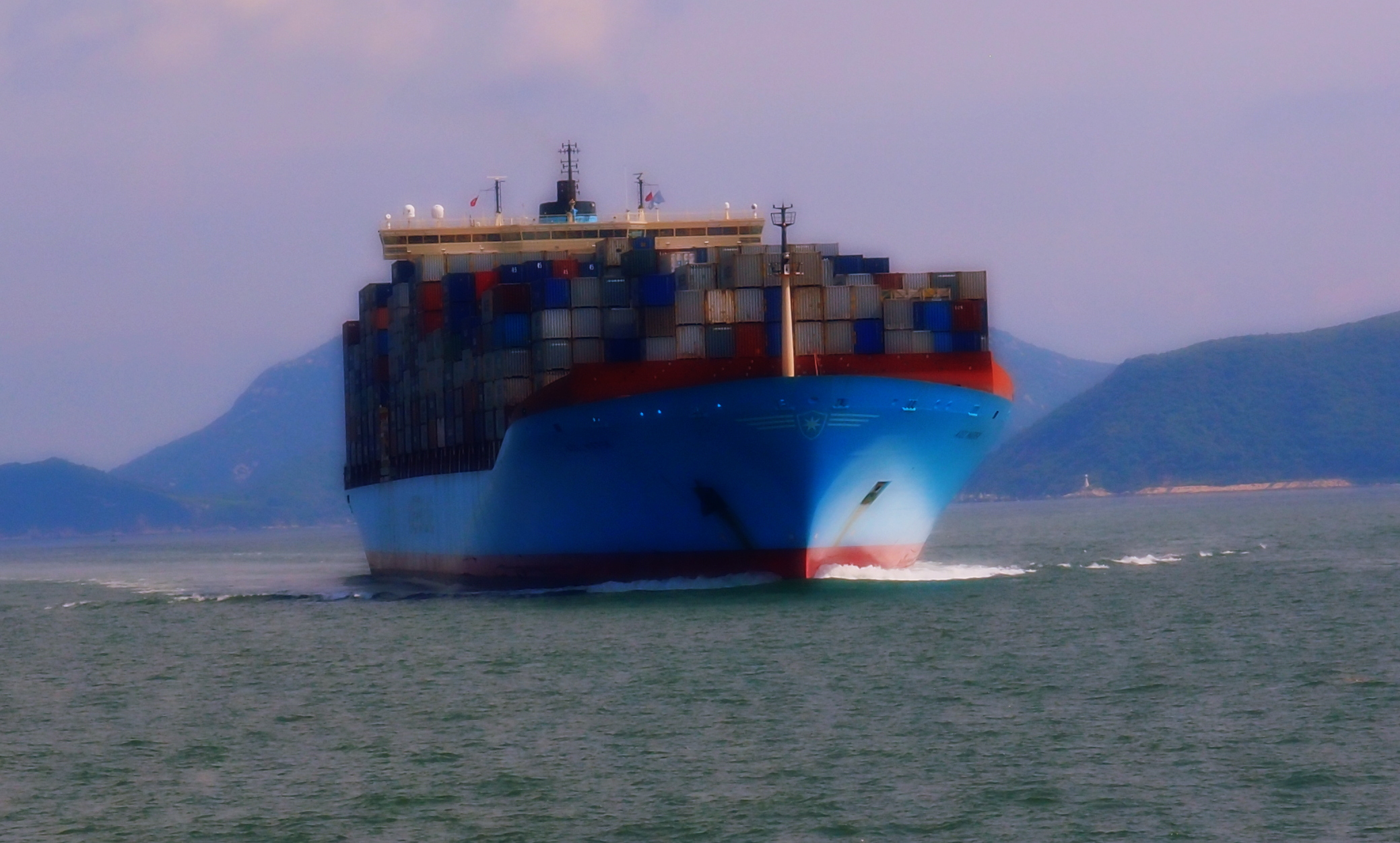 Very large Container Ship