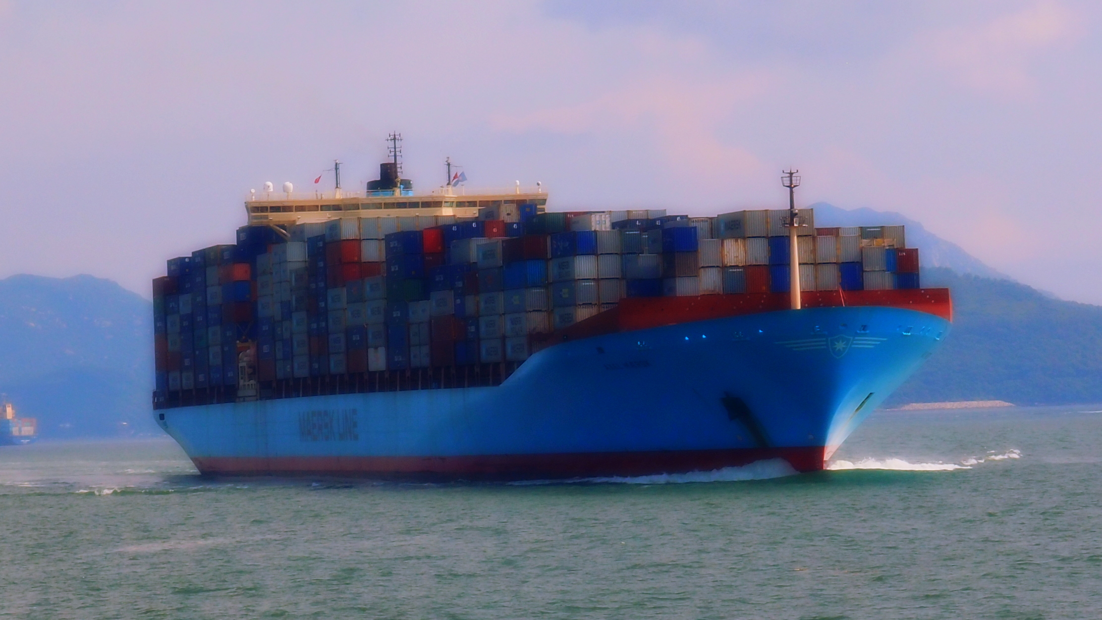 Very large Container Ship