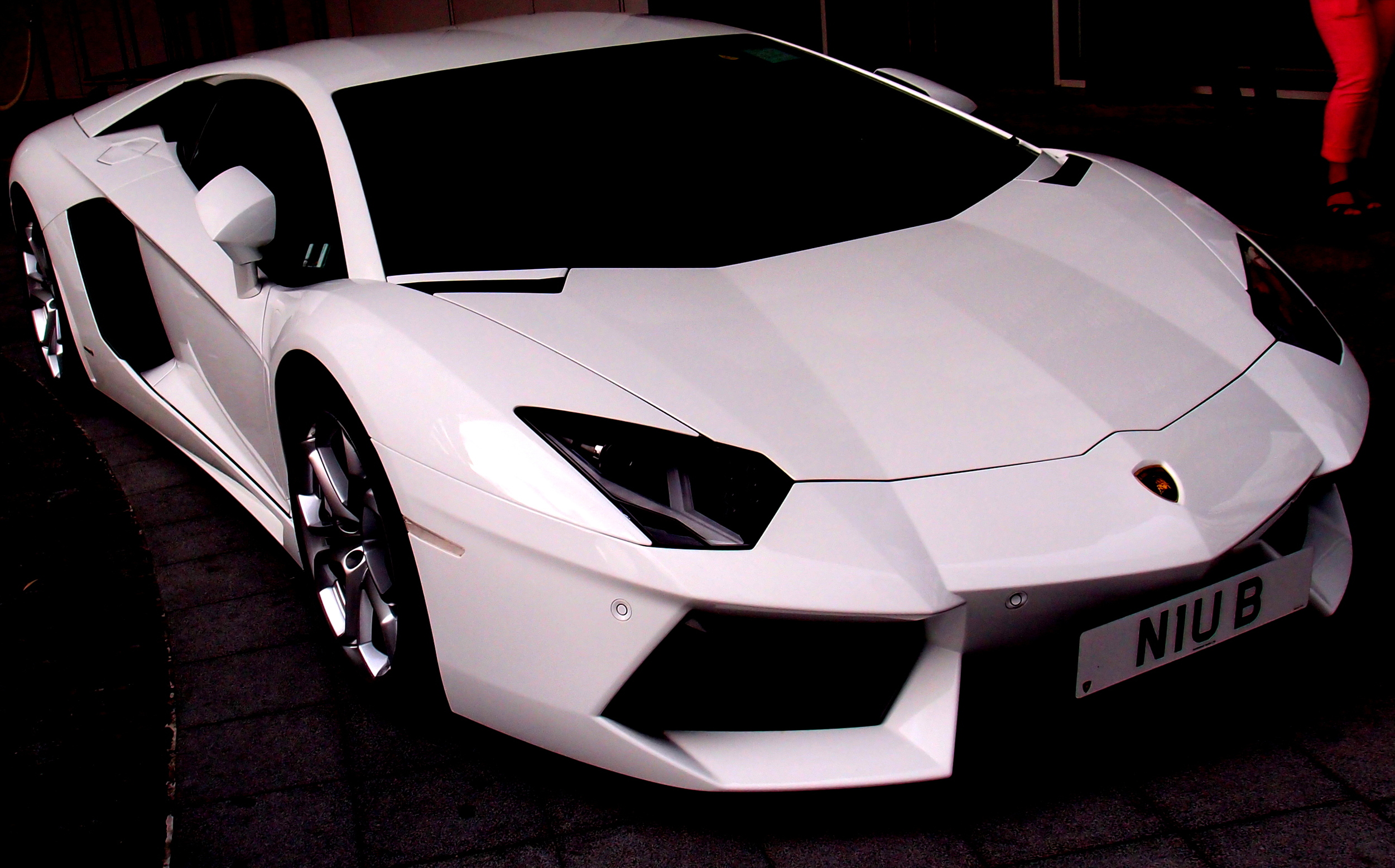 Hong Kong Private Tour Guide | 13 of my favourite Hong Kong cars — J3