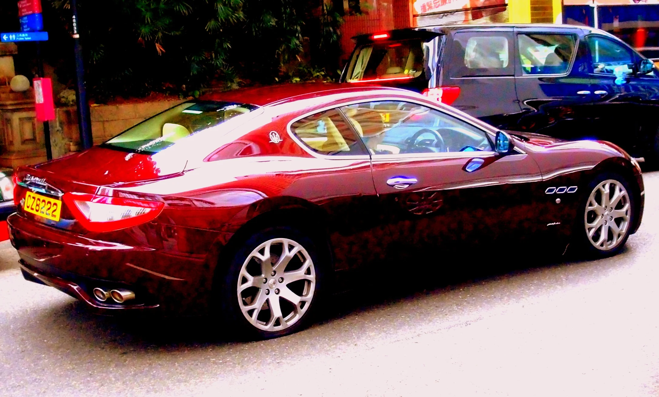 Hong Kong Group Tours | Super Car Face - Off, Hong Kong — J3 Private
