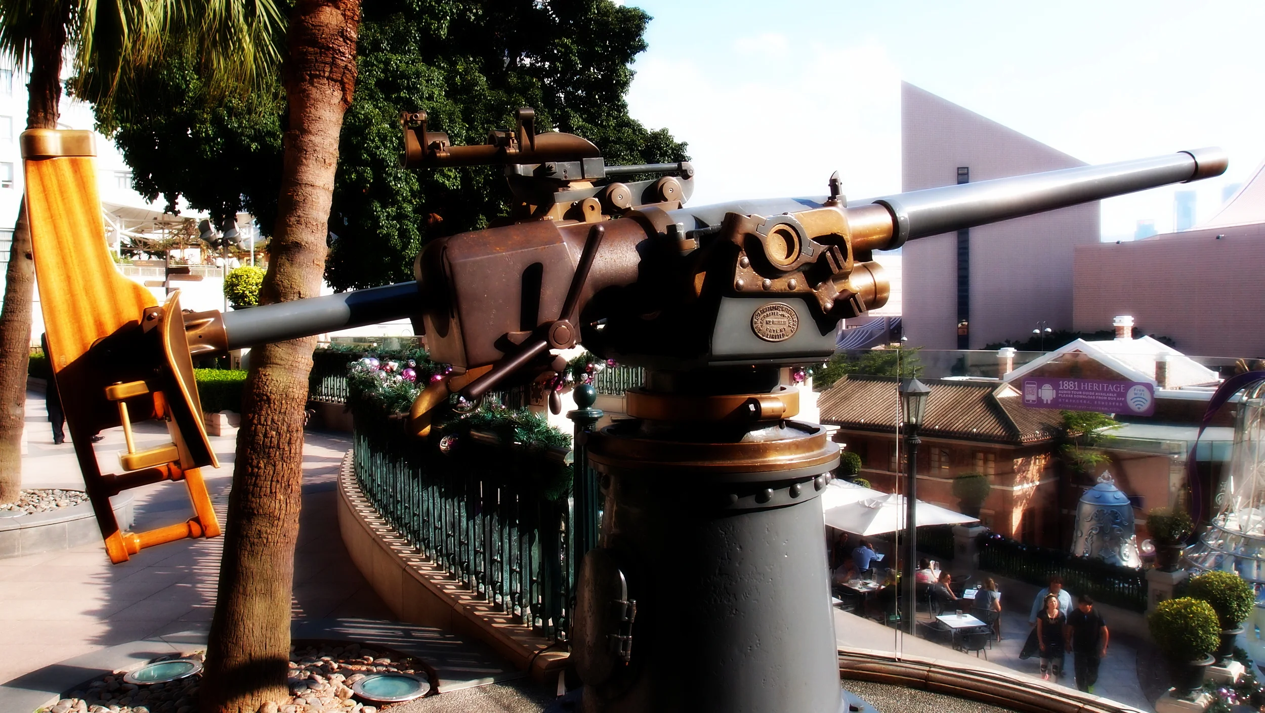 The Noonday gun