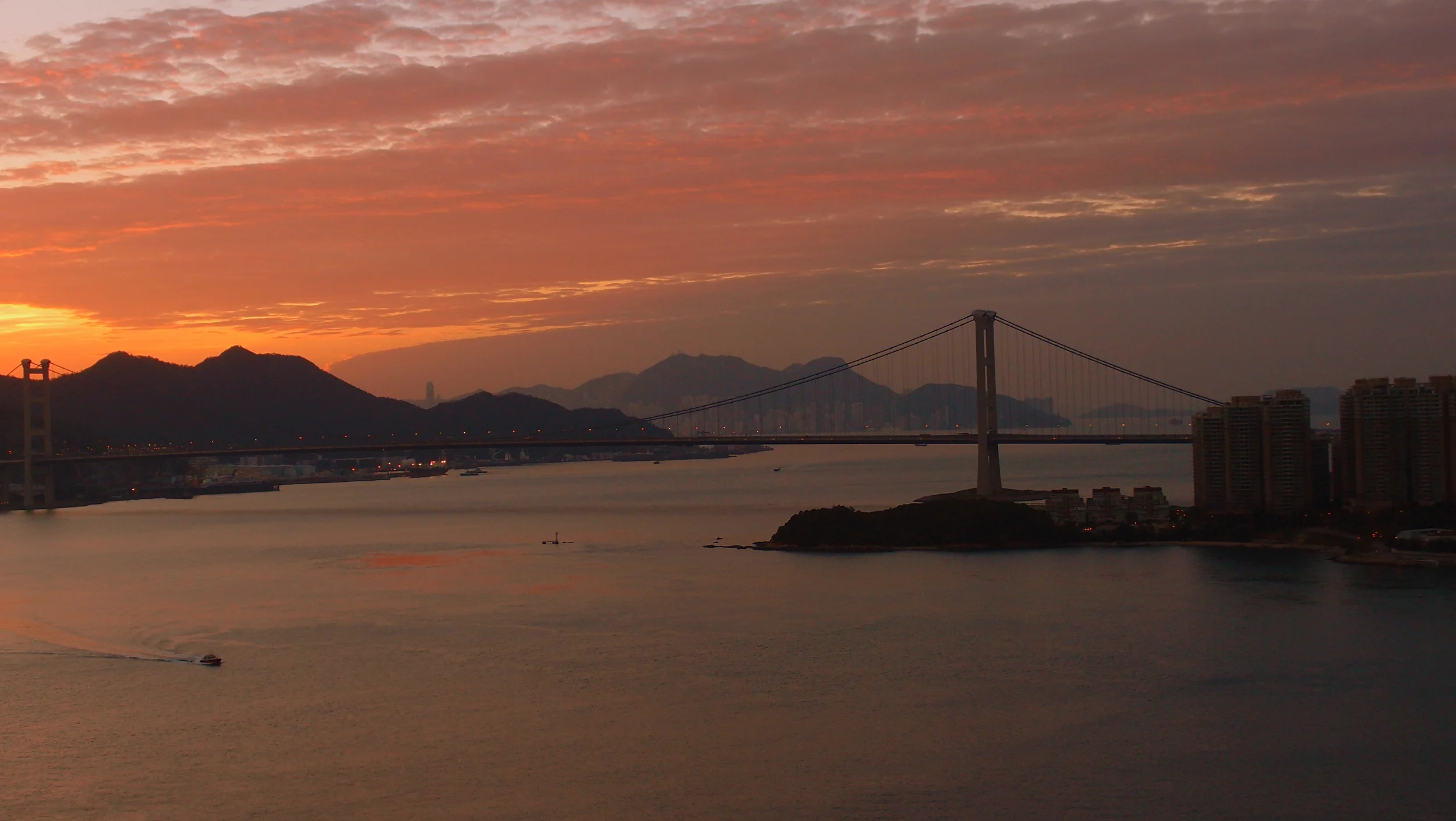Sunrise this morning from my balcony - it is going to be a very clear day