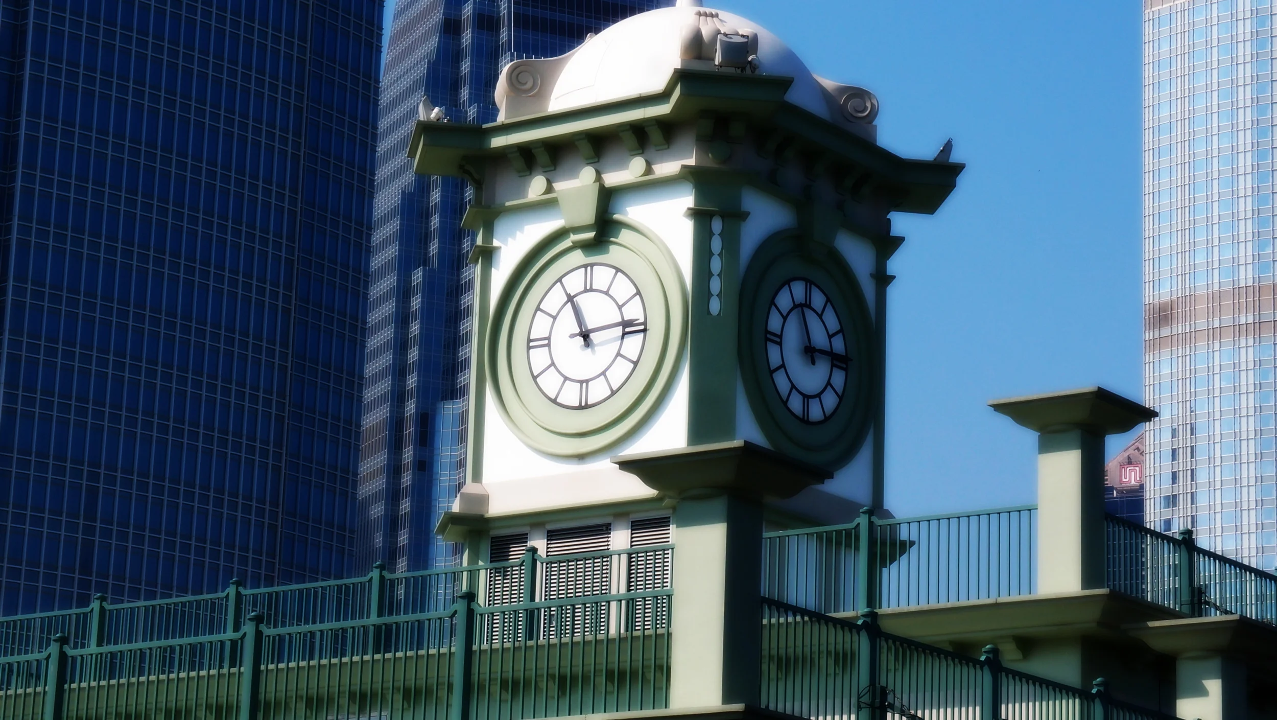 Central Piers - home to the Star Ferry, the Maritime Museum, Pier No. 9 and the Outlying Island ferry piers.