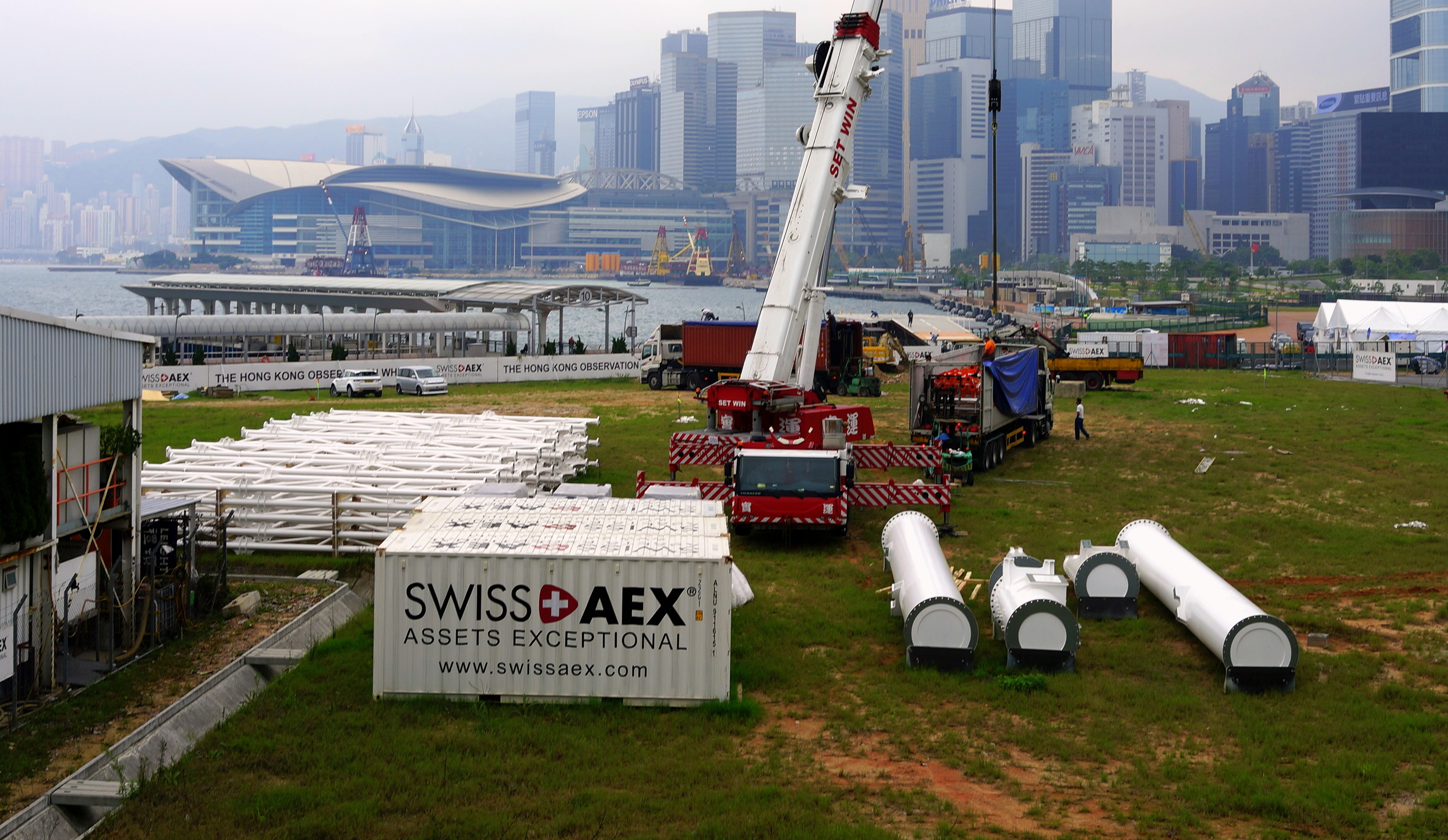 Lo and behold, after a few scathing articles in the press about what has happened to the Hong Kong Eye, it now appears to be happening with construction starting down next to Central Piers on Hong Kong Island. Watch this space.