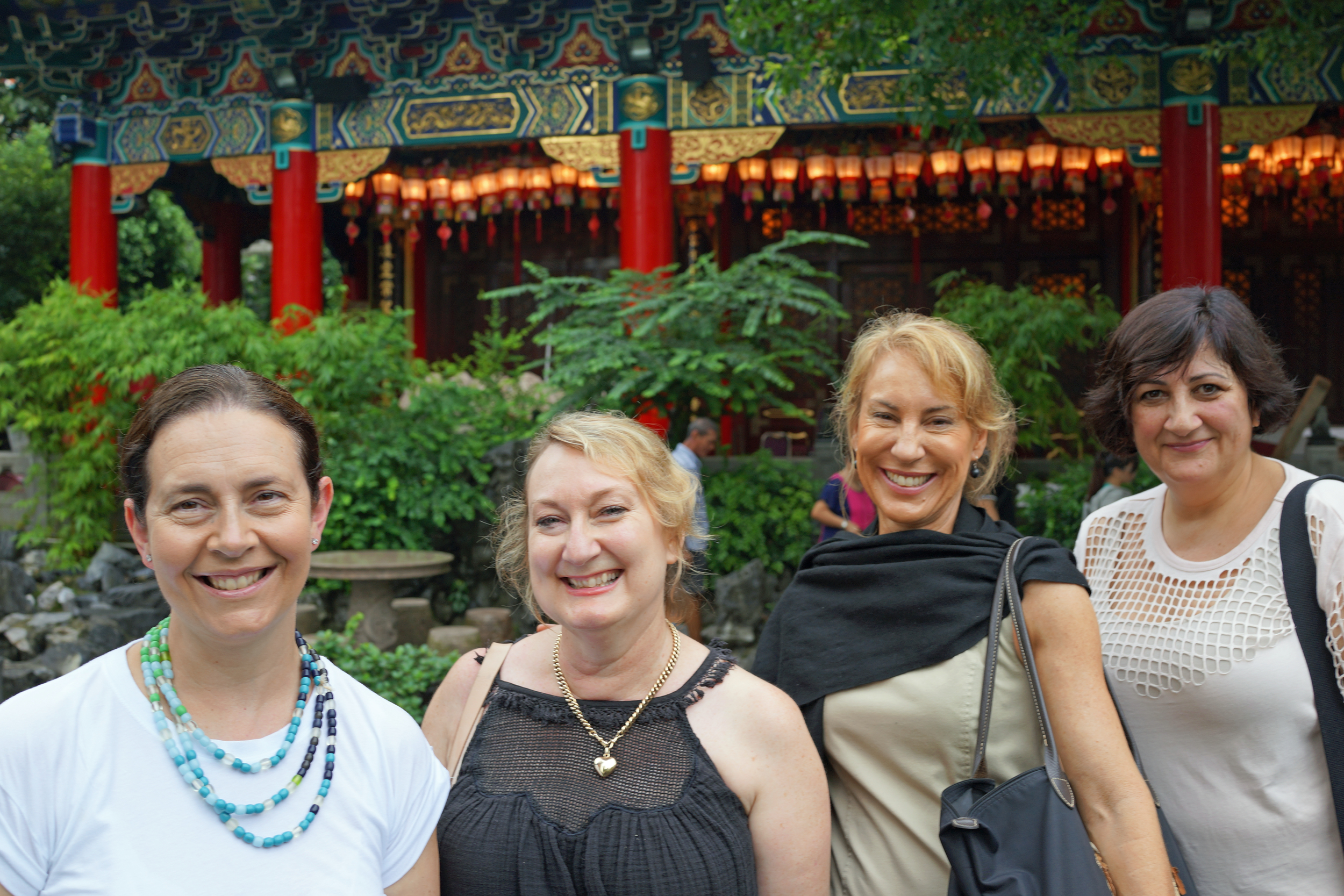 Leanne and the lovely ladies from Australia