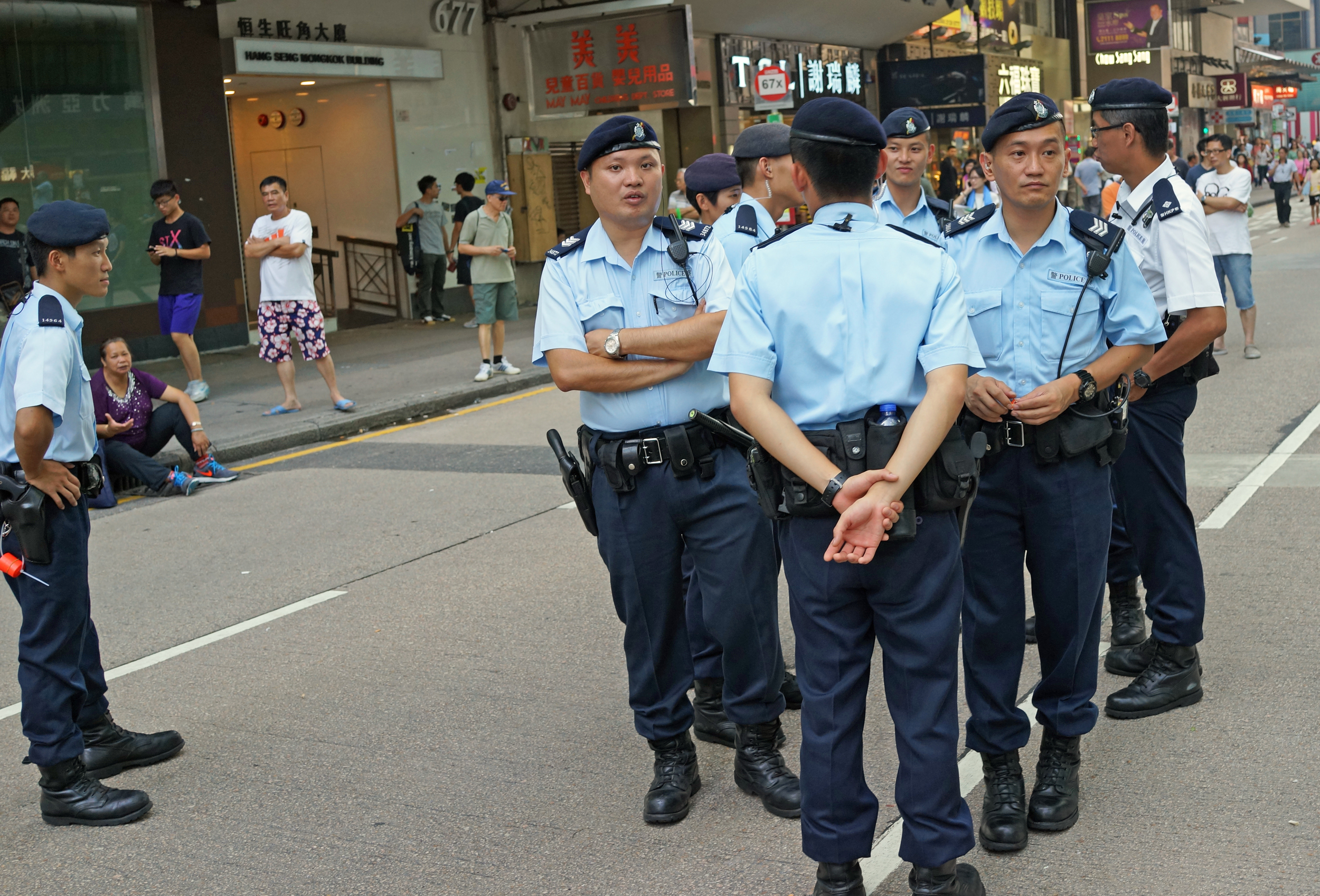 These are PTU Boys - the Police Tactical Unit of the Hong Kong Police - you do not mess with these chaps (and ladies)