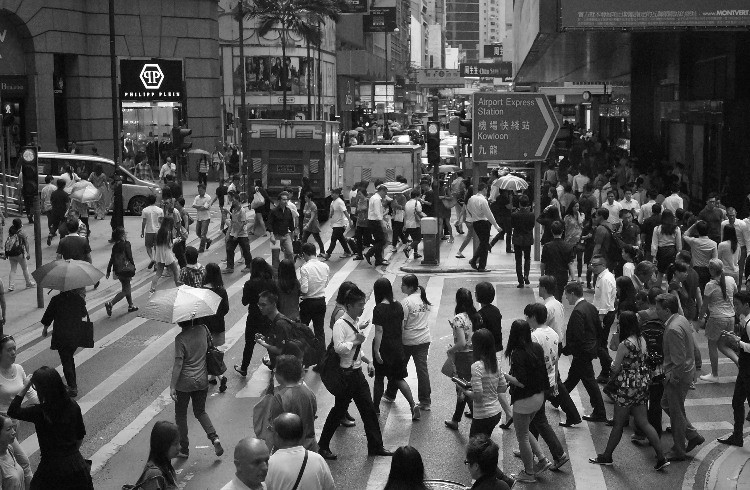 Queens Road Central at the junction at Pedder Street on a normal day - always pretty busy.