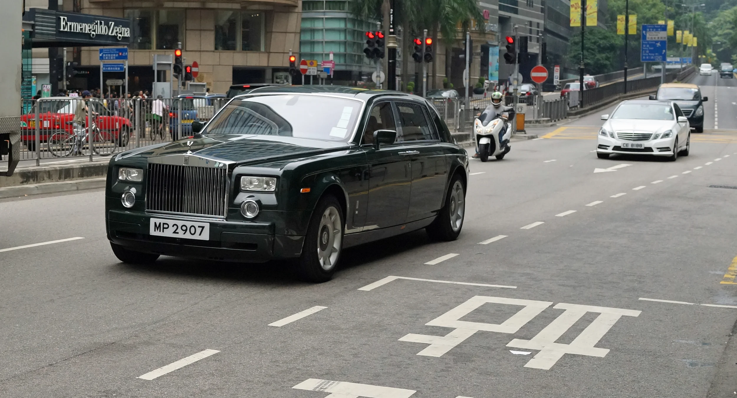 There is something incomparable about getting picked up at the airport and driven to the Peninsula Hotel in one of their 14 iconic Rolls Royce Phantom's in British Racing Green - sublime - This Peninsula Rolls Royce is 60 seconds away from the Hotel.