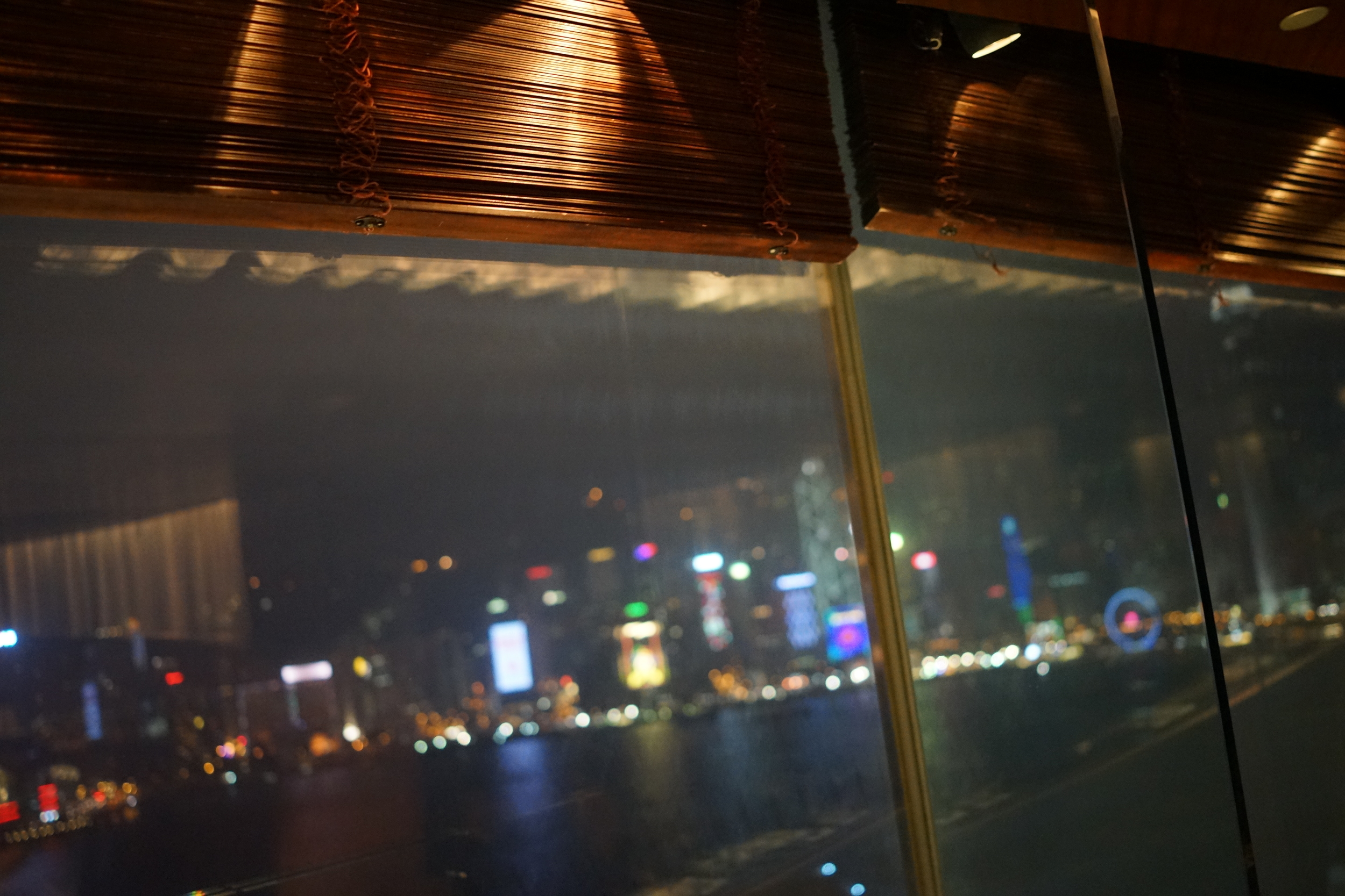 For the past couple of years I have randomly and frequently gone into the Felix Bar in the Peninsula Hotel - it has floor to ceiling windows and has a fabulous view from the 28th floor and yet for some bizarre reason wooden window blinds completely spoilt the view... I was in there a few days ago and finally common sense has prevailed and the blinds have been raised allowing the view... it begs the question why it took years for them to figure it out.