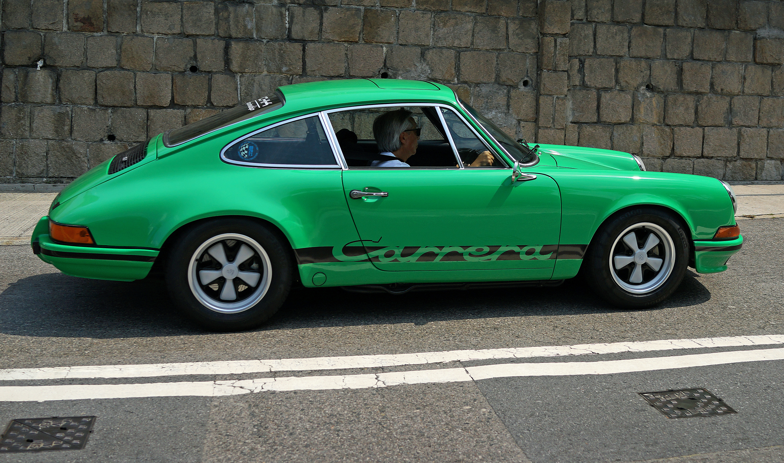 Porsche - EA 983