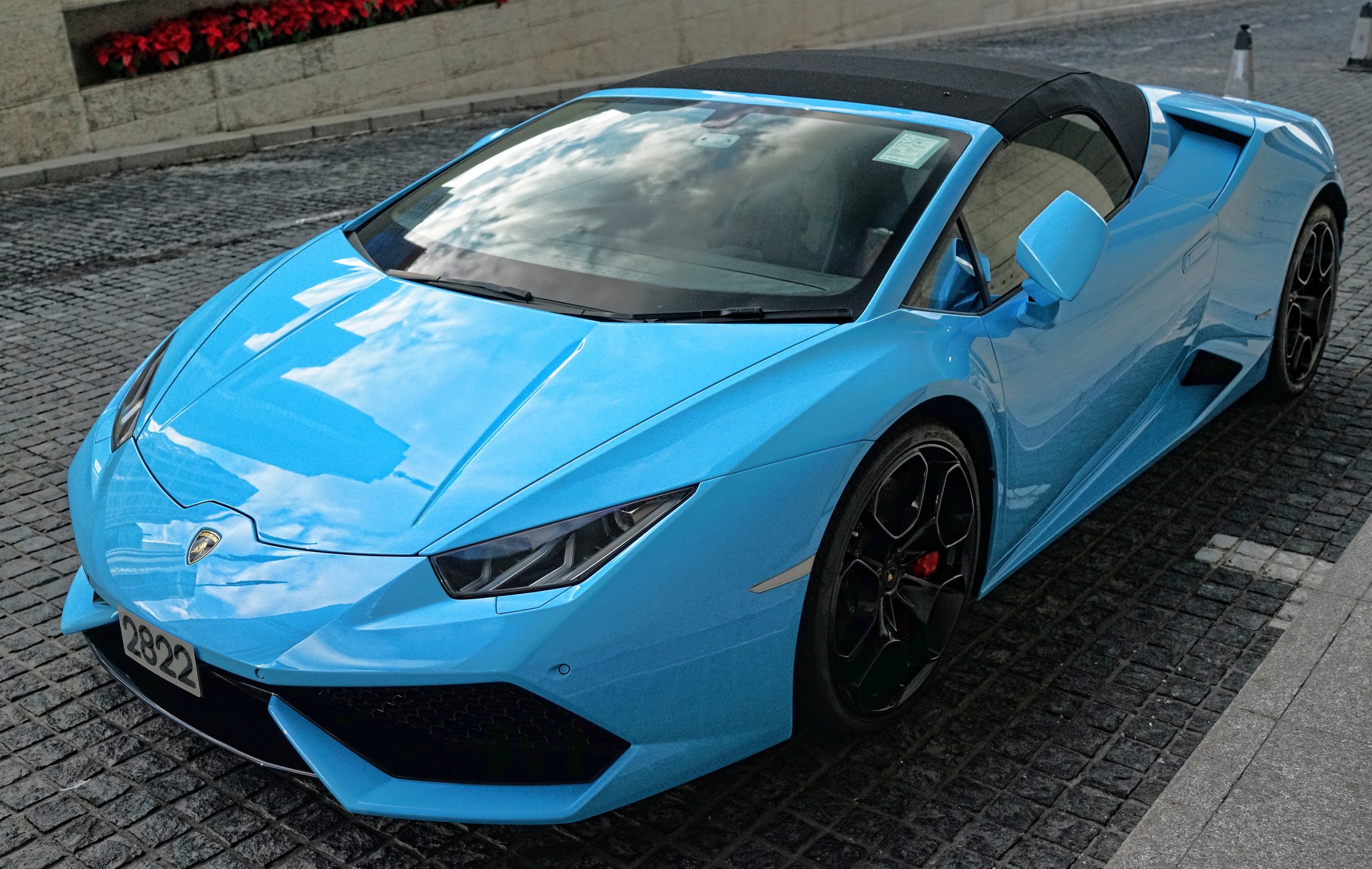 Fast forward to November 2016 and the car has changed to this magnificent blue Lamborghini.. probably a graduation present as he is quite a young man!! not a bad upgrade at all.