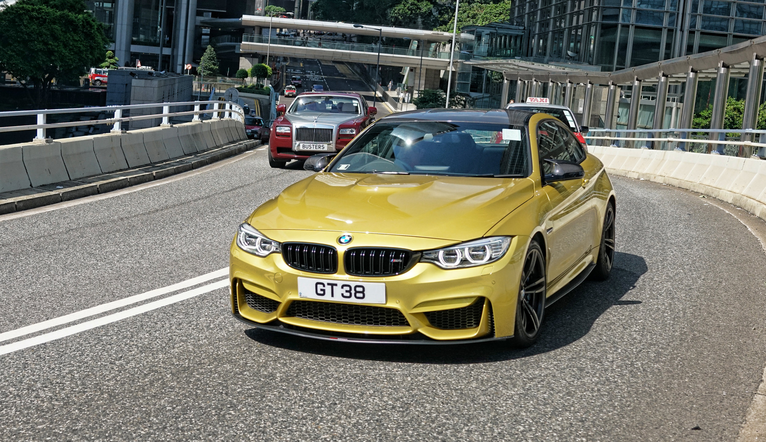 I am a huge supercar fan but at the same time I love the BMW M series cars, particularly the M3 shown above which is pretty darn sporty.... love it!