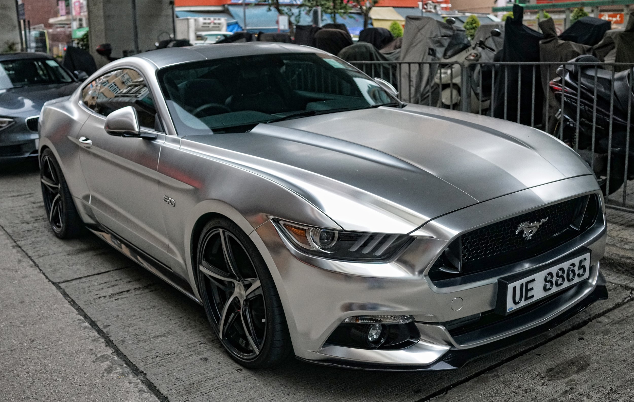 Hong Kong Shore Excursion - American muscle cars are making a splash in Hong Kong
