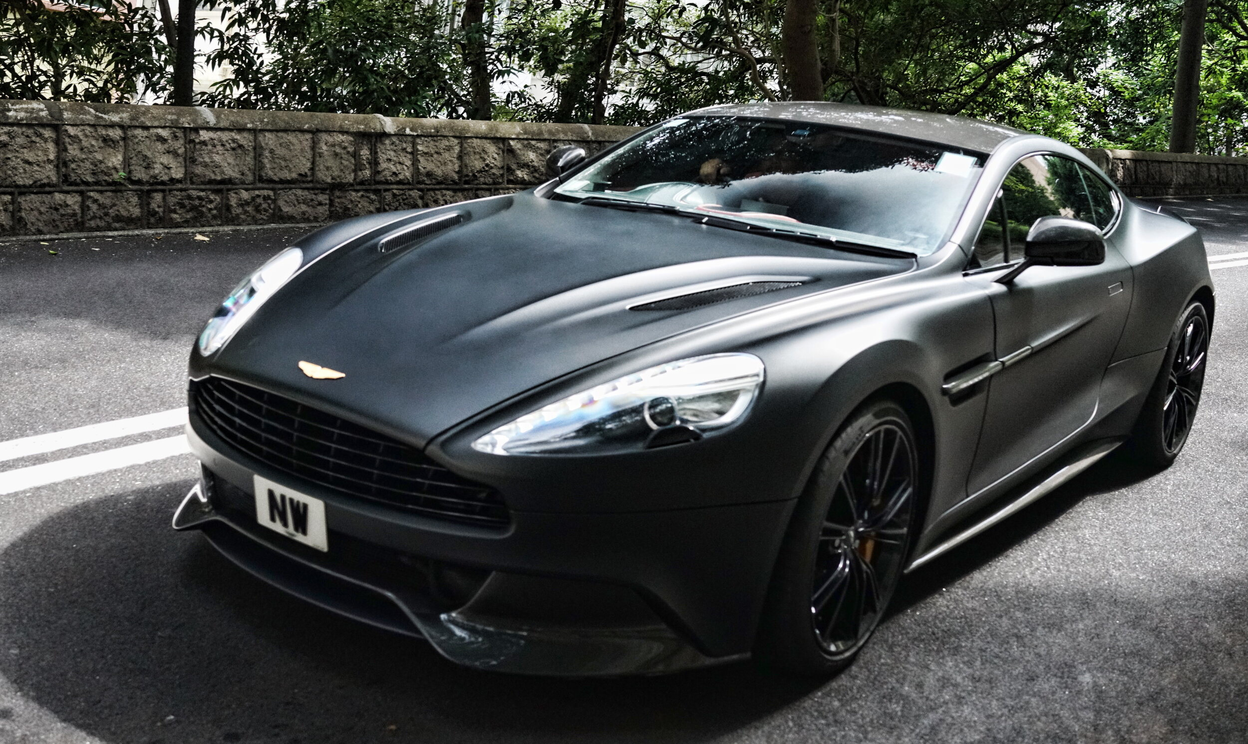 Aston Martin Vantage