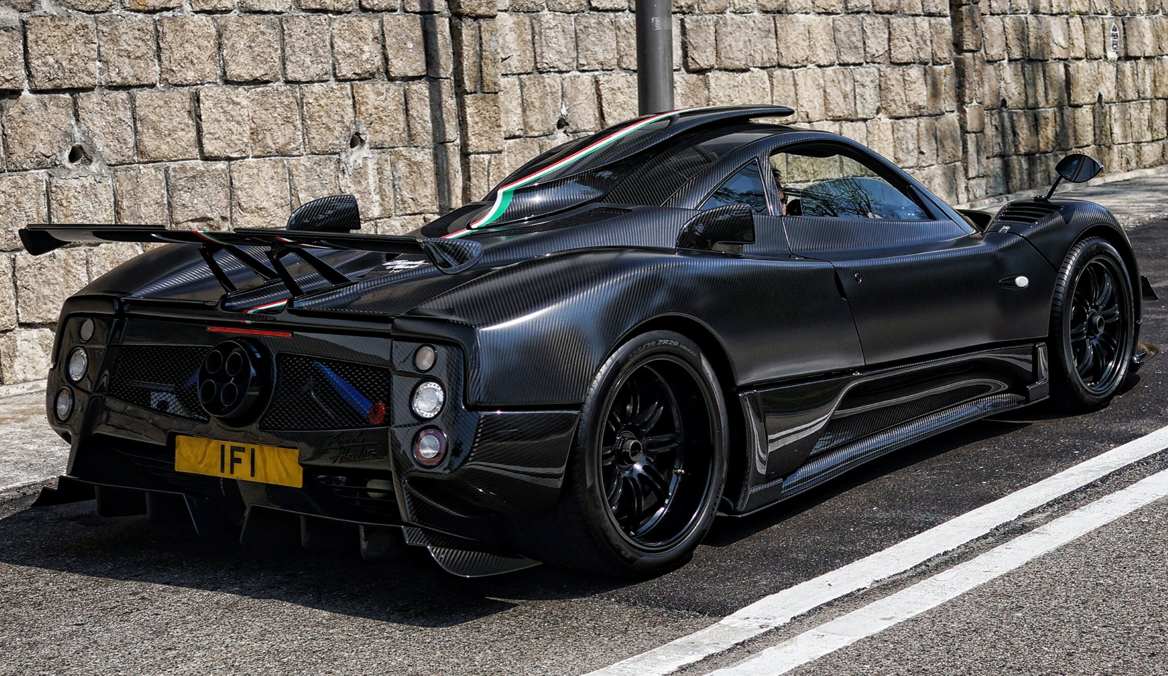 Pagani Zonda Absolute