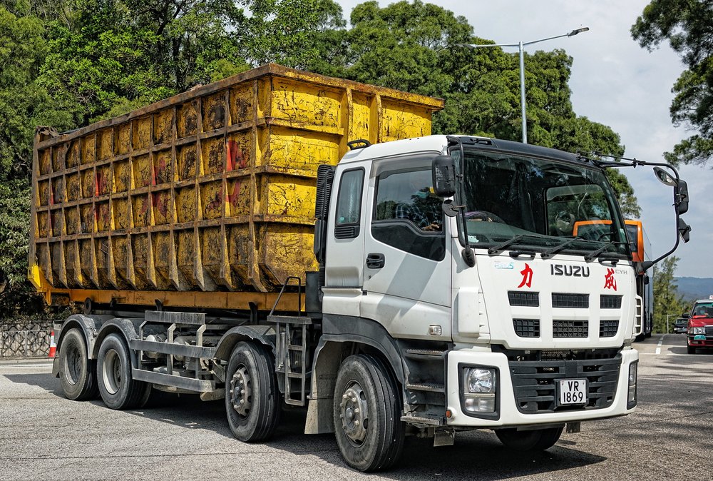 Hong Kong Transport - Trucks | Isuzu