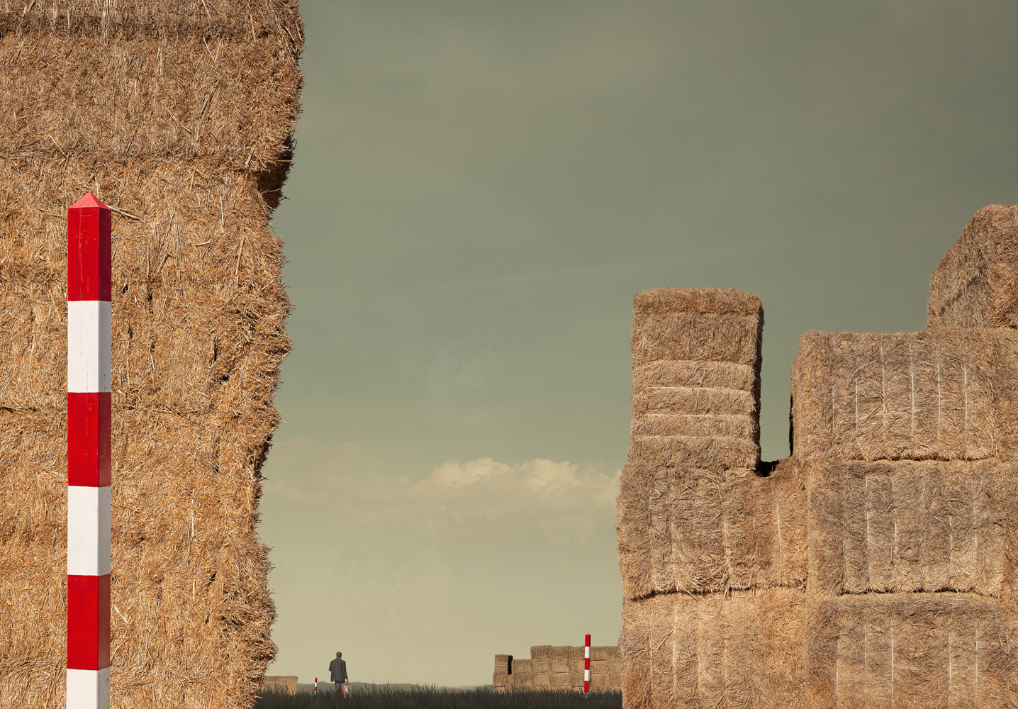 Hay Field, 2013 Pigment print on archival rag 100 x 143cm / Edition of 5 +2AP Represented by Otomys Arthouse