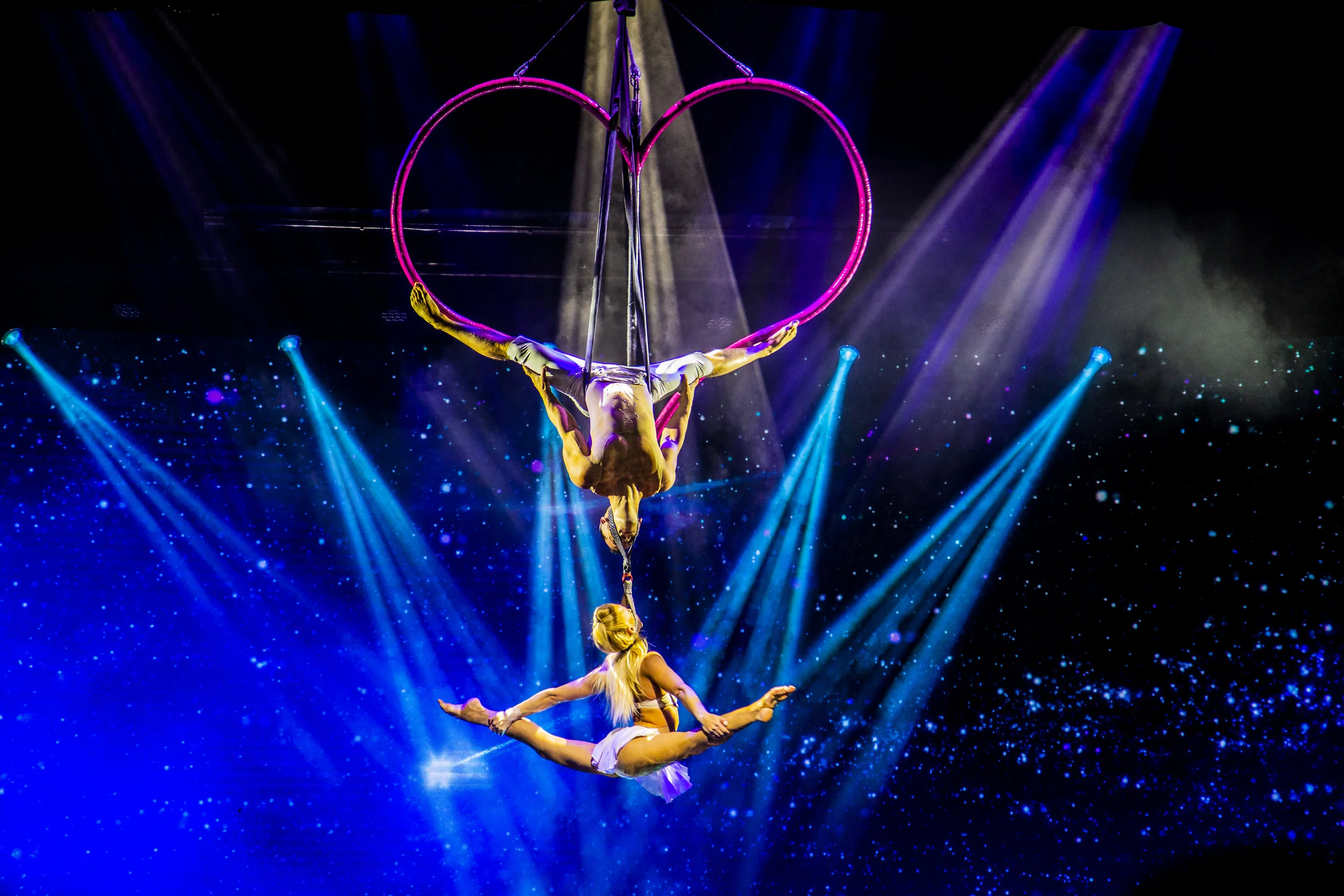 WOW | Dubai (Starvox Entertainment)