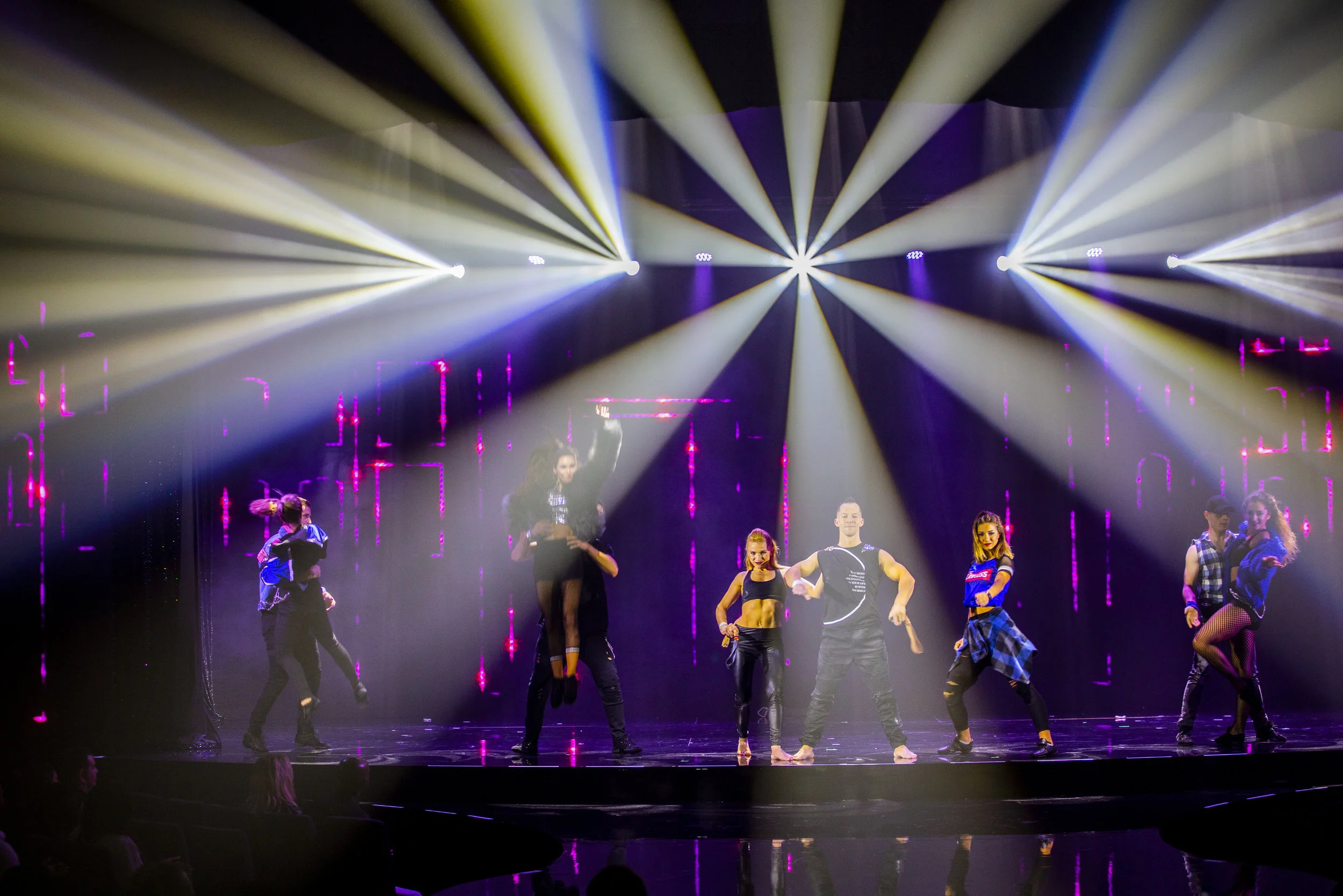 WOW | Dubai (Starvox Entertainment)