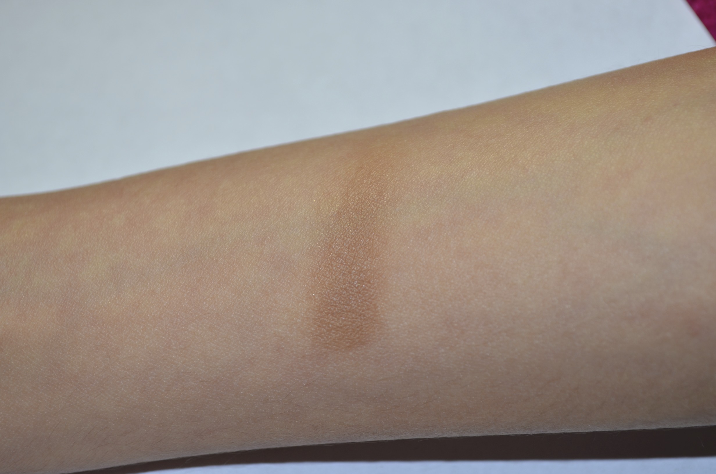 thebalm bahama mama swatch